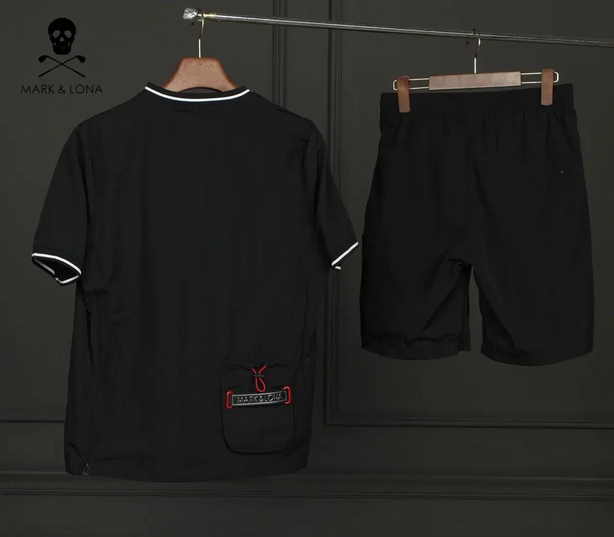 Tシャツ
