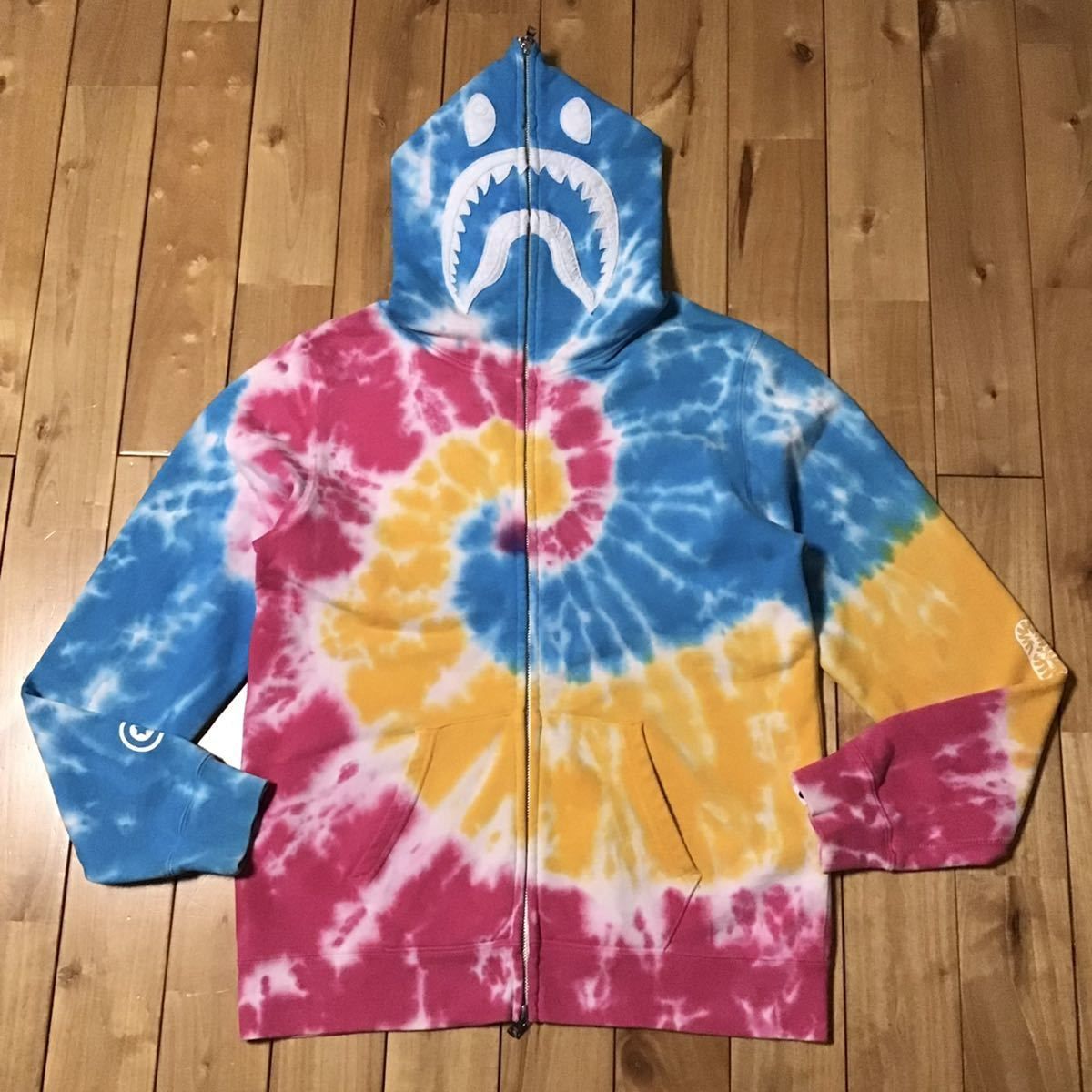 タイダイ シャーク パーカー レディース Sサイズ a bathing ape タイダイ シャーク パーカー レディース Sサイズ a bathing ape