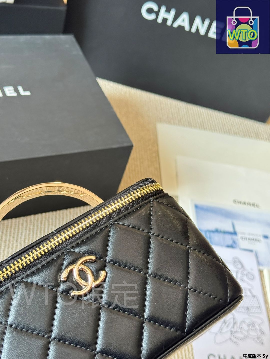 CHANEL ロゴ 入り ピンク ベルト ボックス付き 春 夏 ヴィンテージ fit=scale-down,w=1200
