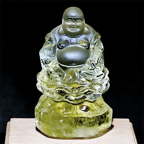 シトリン布袋　彫刻 ◇極上品！職人による繊細彫刻◇豊かな表情が鮮明に彫刻された