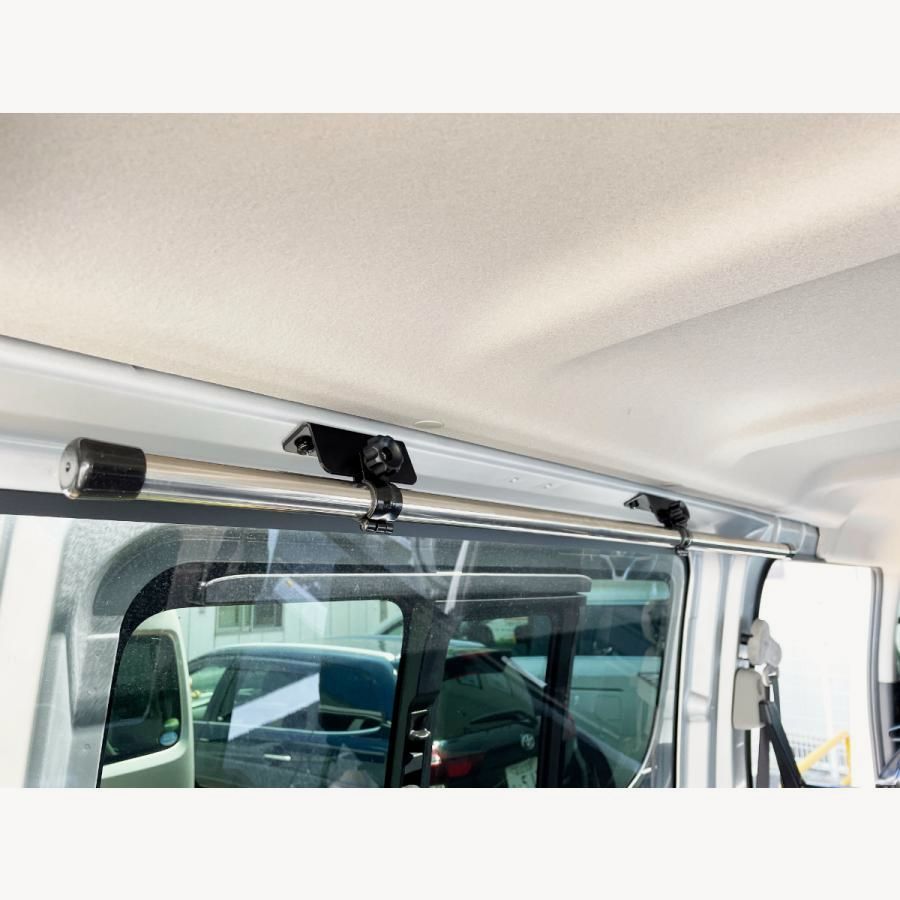 ルーフインナーバー