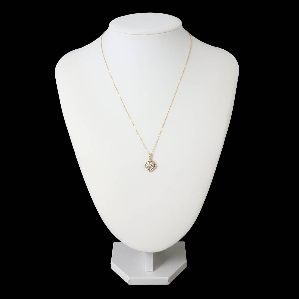 0.48ct フラワーモチーフ ダイヤ ペンダント ネックレス K18 18金 