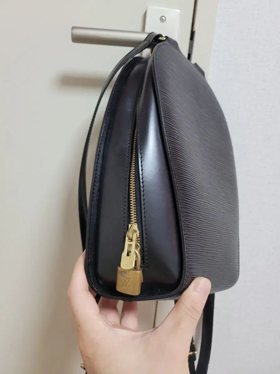 Louis Vuitton(ルイヴィトン) エピ マビロン リュック リュック