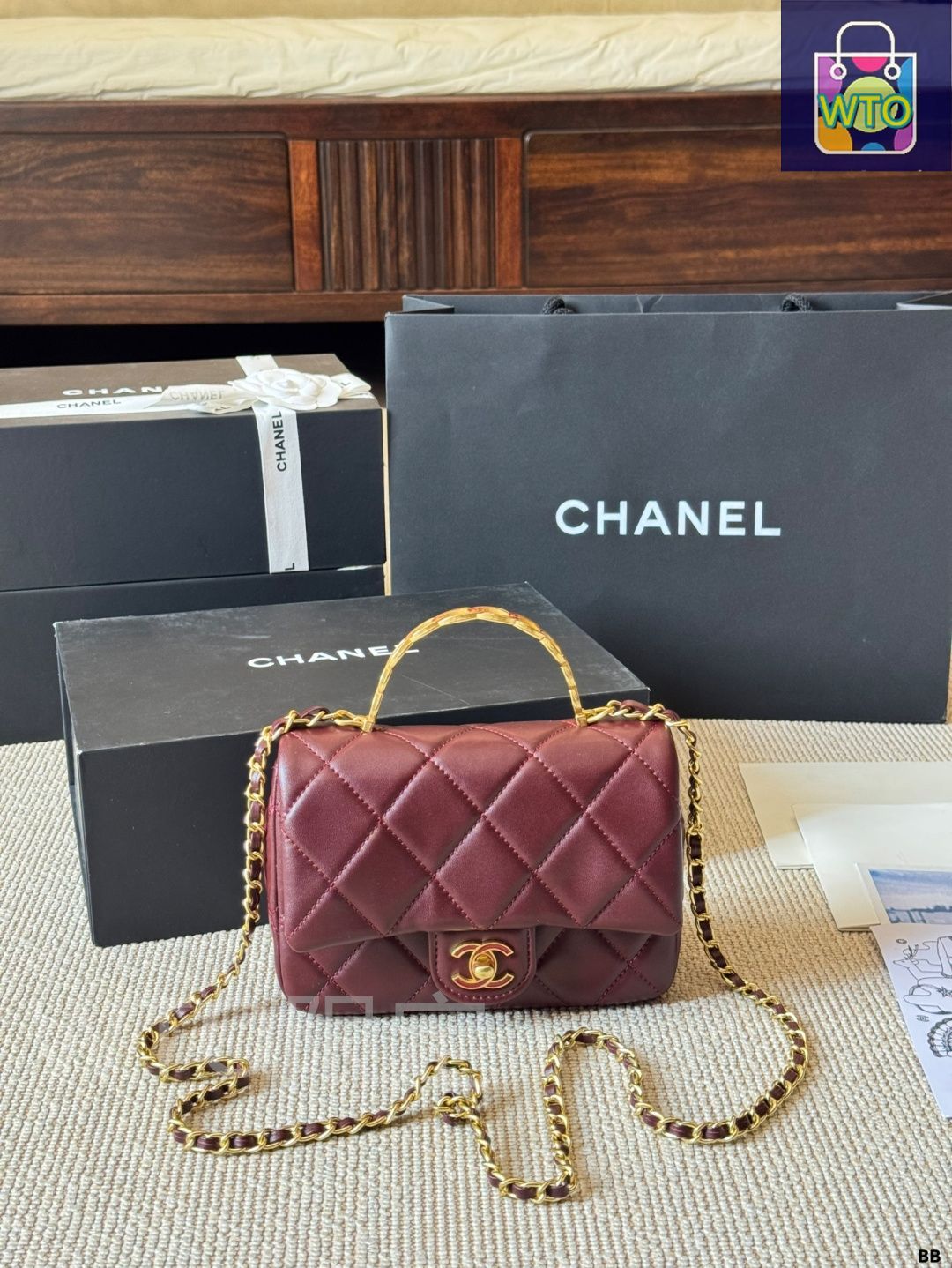 今日特価】Vintage Chanel CF ハンドヘルドバッグ - レイジー