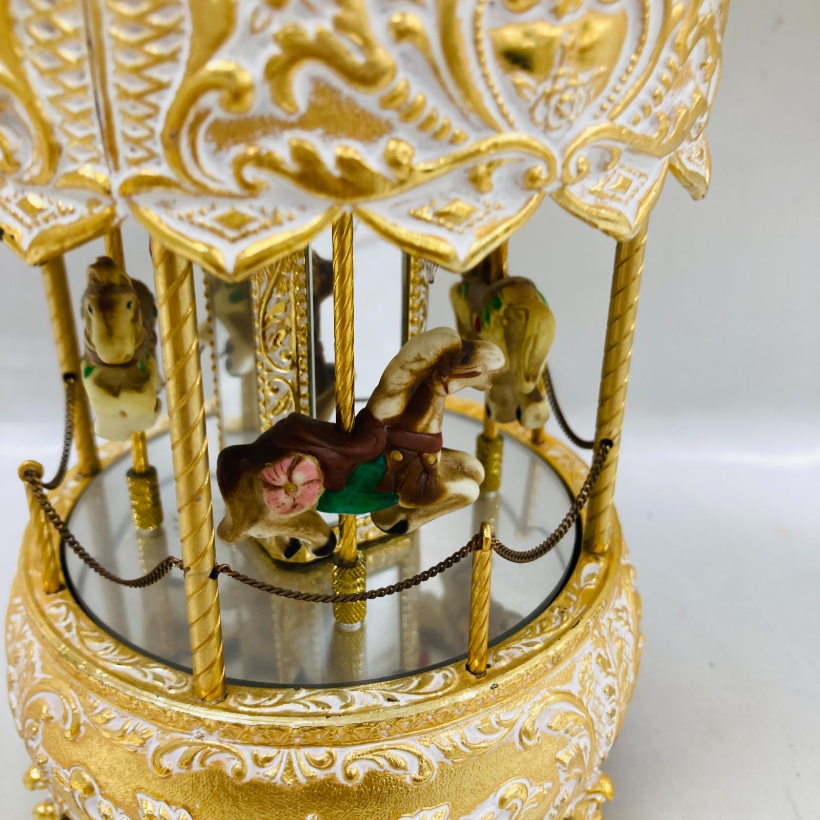 貴重 レトロ Sankyo 三協 オルゴール 陶器 メリーゴーランド 遊園地 馬