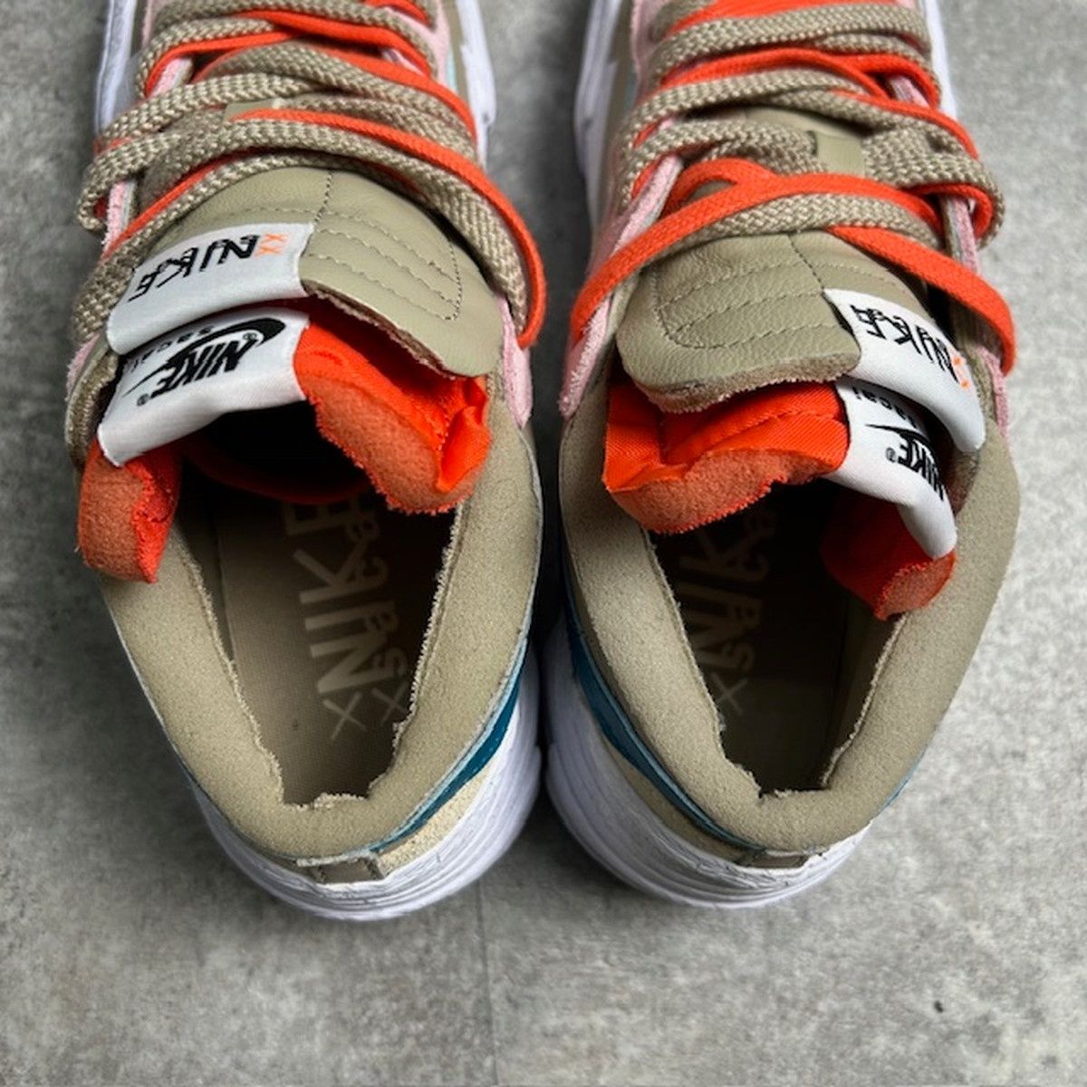 NIKE ナイキ sacai×KAWS Blazer Low Reed DM7901 200 トリプルネーム 