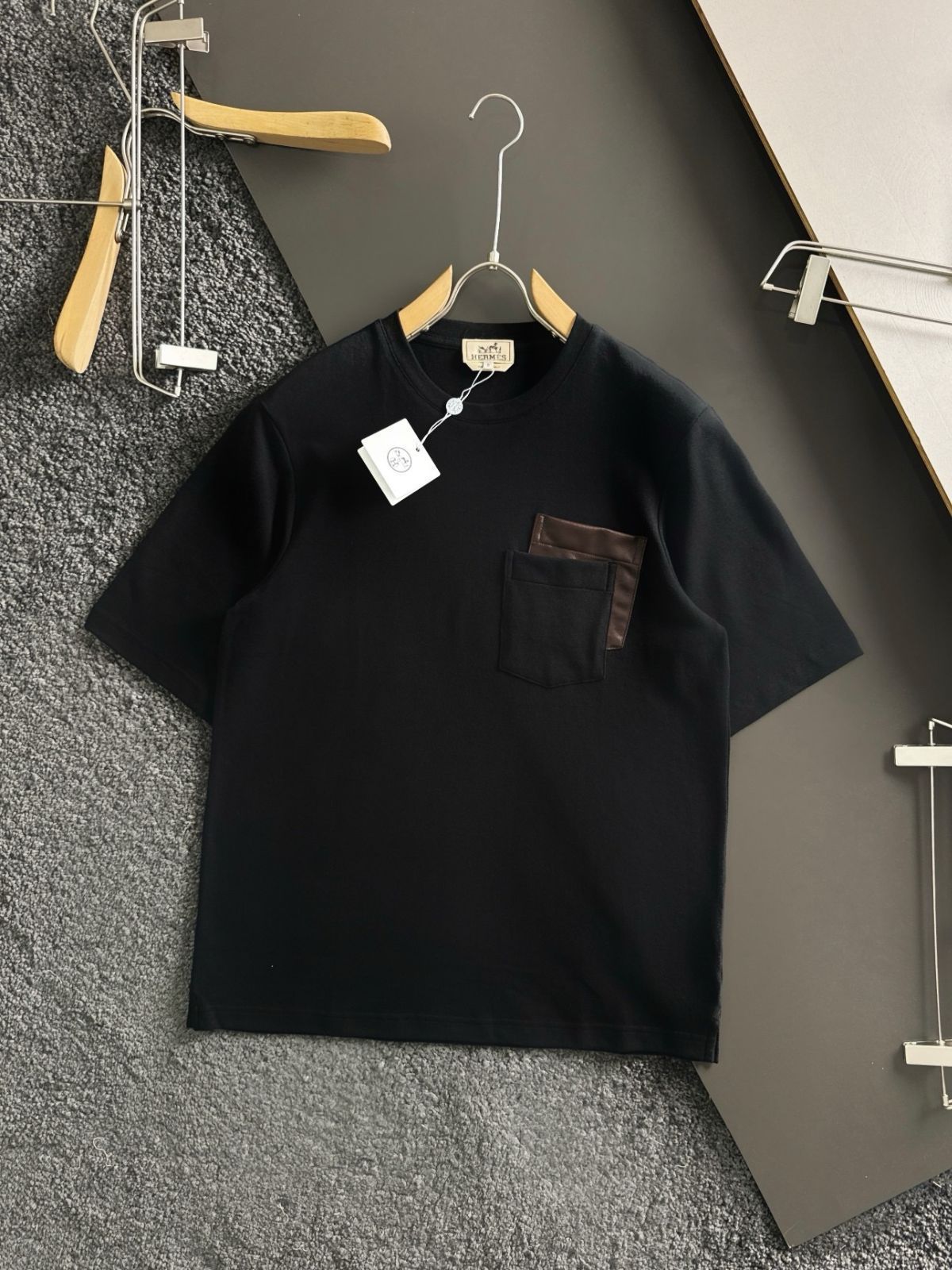 新品HERMES エルメス 半袖Tシャツ