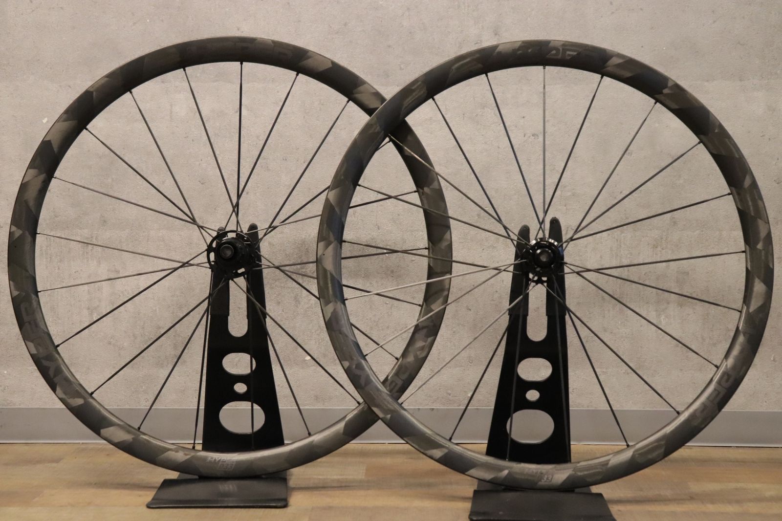 LUN HYPER 2023 D33（リムハイト：35mm）ディスクブレーキ仕様