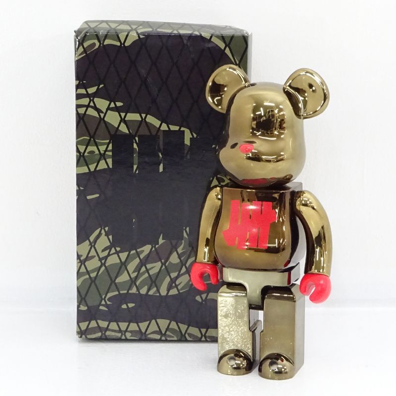 三重店】STUSSY×UNDEFEATED×HECTIC｜ステューシー×アンディフィーテッド×ヘクティク BE@RBRICK ベアブリック 400％  フィギュア【134-A030】 - メルカリ