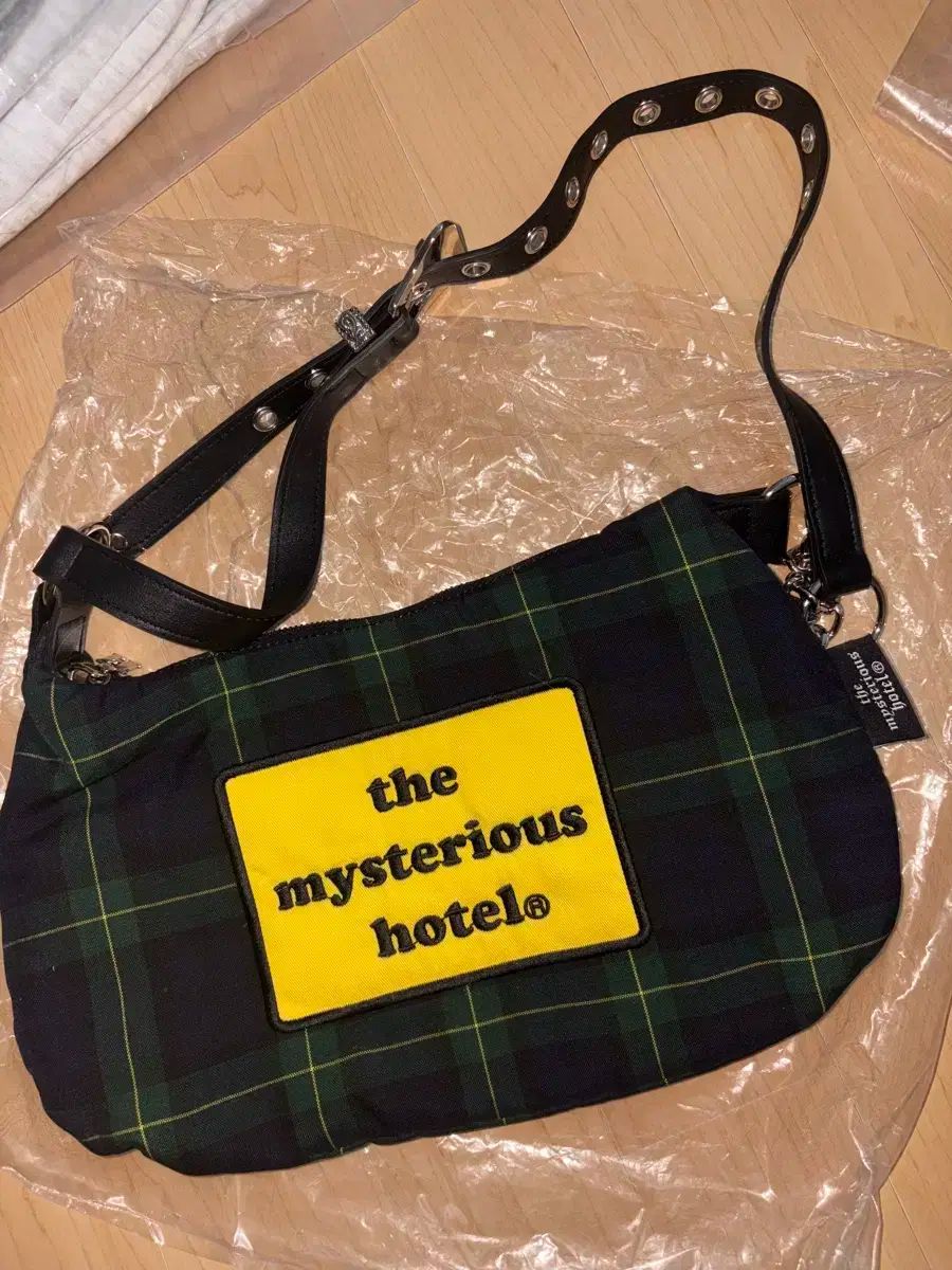 THE MYSTERIOUS HOTEL ザ ミステリアス ホテル WESTERN MINI HOBO BAG