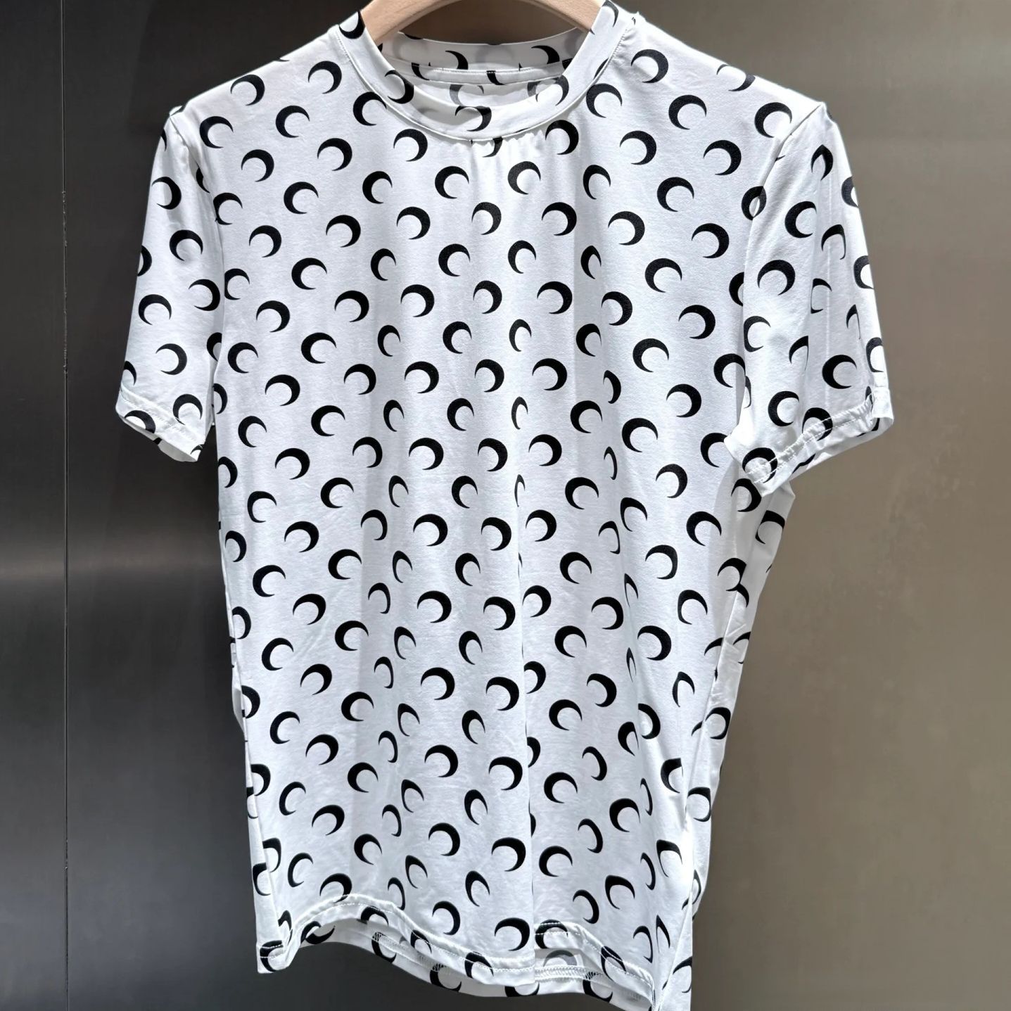 ☆最終値下げ☆ 【新品】MARINE SERRE トップス tシャツ 最終値下げ☆MARINE SERRE(マリーンセル) Tシャツ XSサイズ