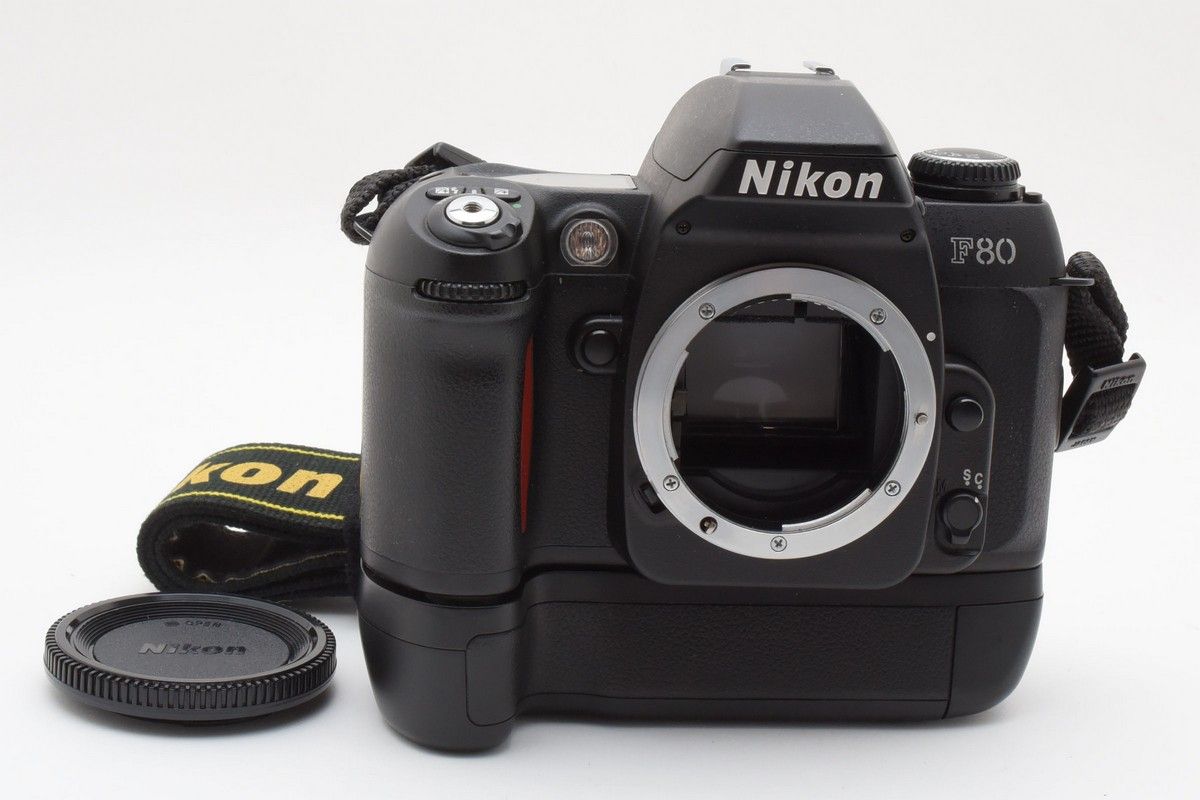 Nikon F80 ニコン フィルムカメラ