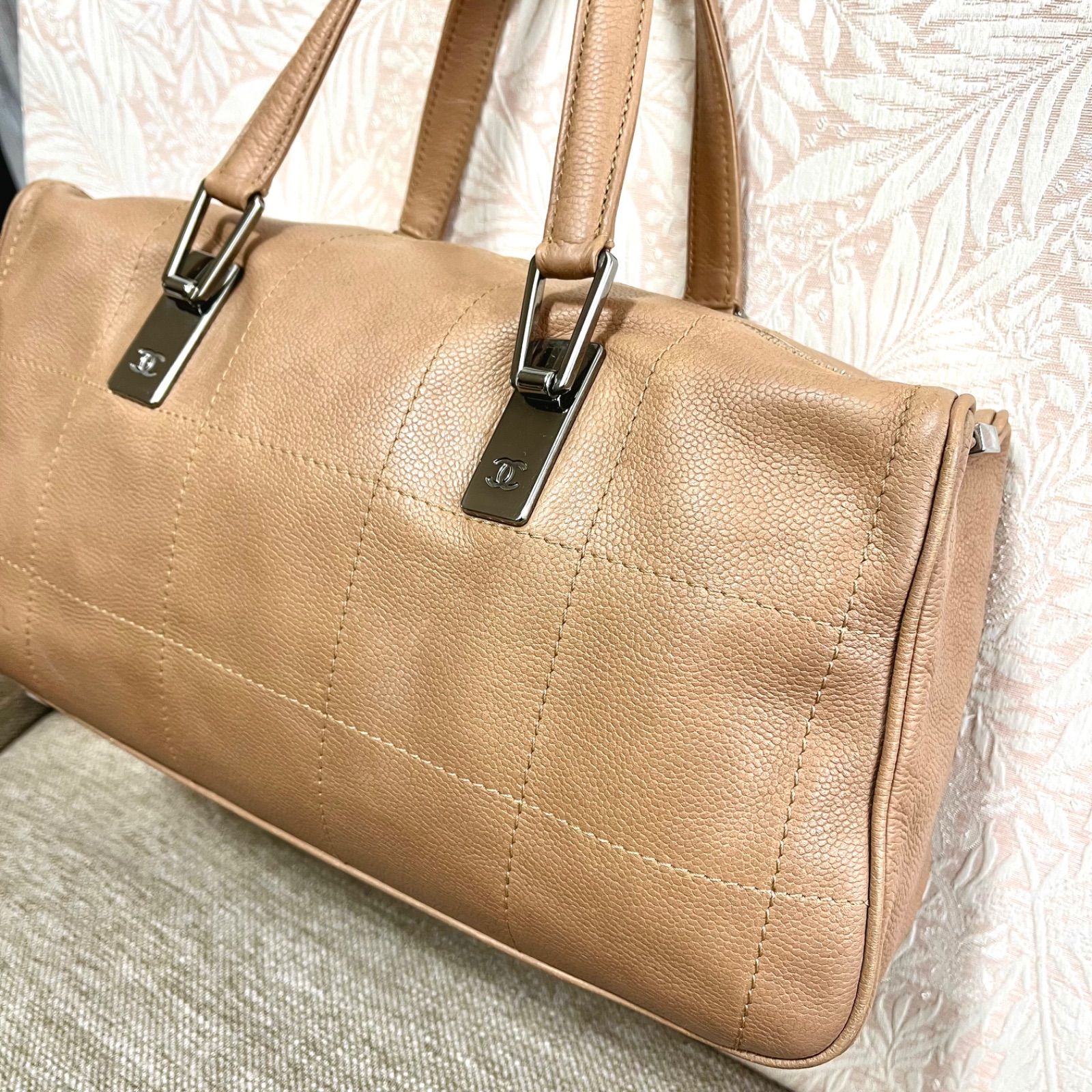 CHANEL シャネル チョコバー キャビアスキン ベージュ ミニボストン 