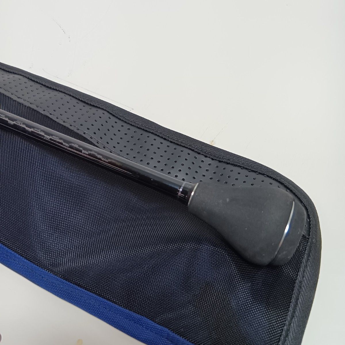 SHIMANO シマノ 39517 釣り用品 ロッド ルアーロッド 19オシアジガーインフィニティ B 65-2 キズ有 程度B 袋付き ガイドにゆがみ有