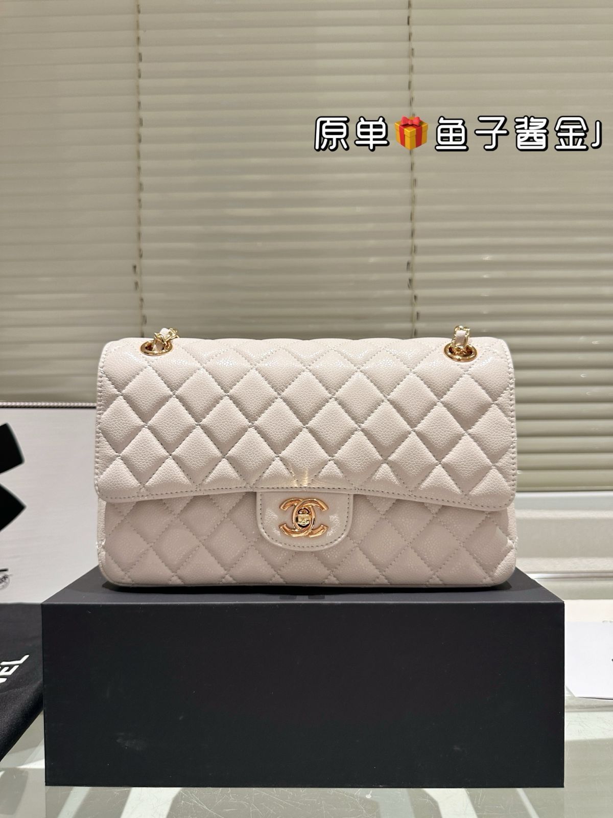 新作CHANEL★ブラウン キャビア XLサイズ フラップカード直営1点 Amazon | [CHANEL] [ラッピング済み/セット品] シャネル 財布