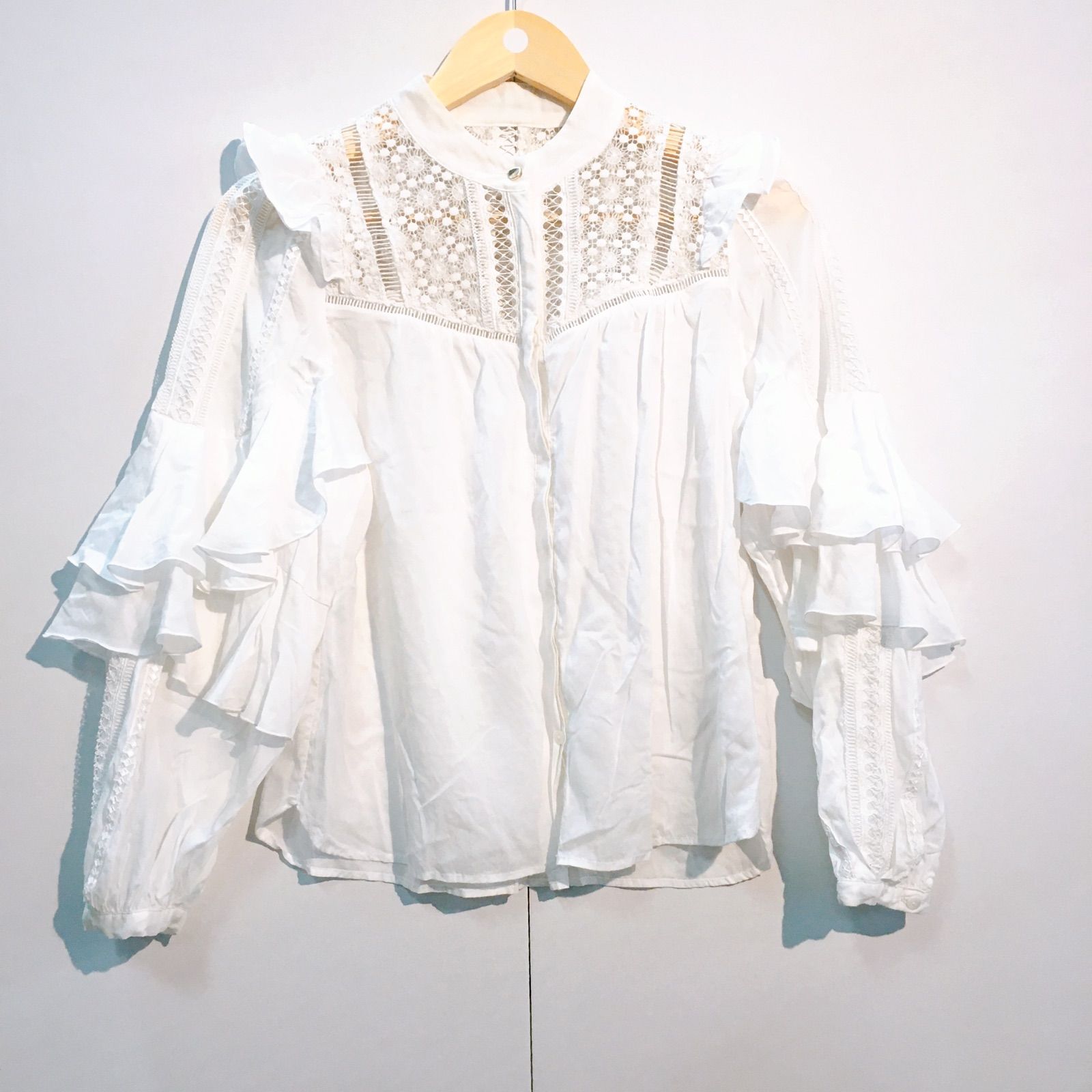 美品】 her lip to ブラウス シャツ 白 ホワイト レース フリル 