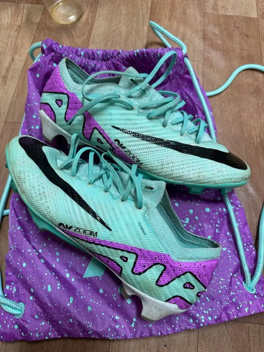 NIKE(ナイキ) マーキュリアル ヴェイパー 15fg いくらかの空気 270