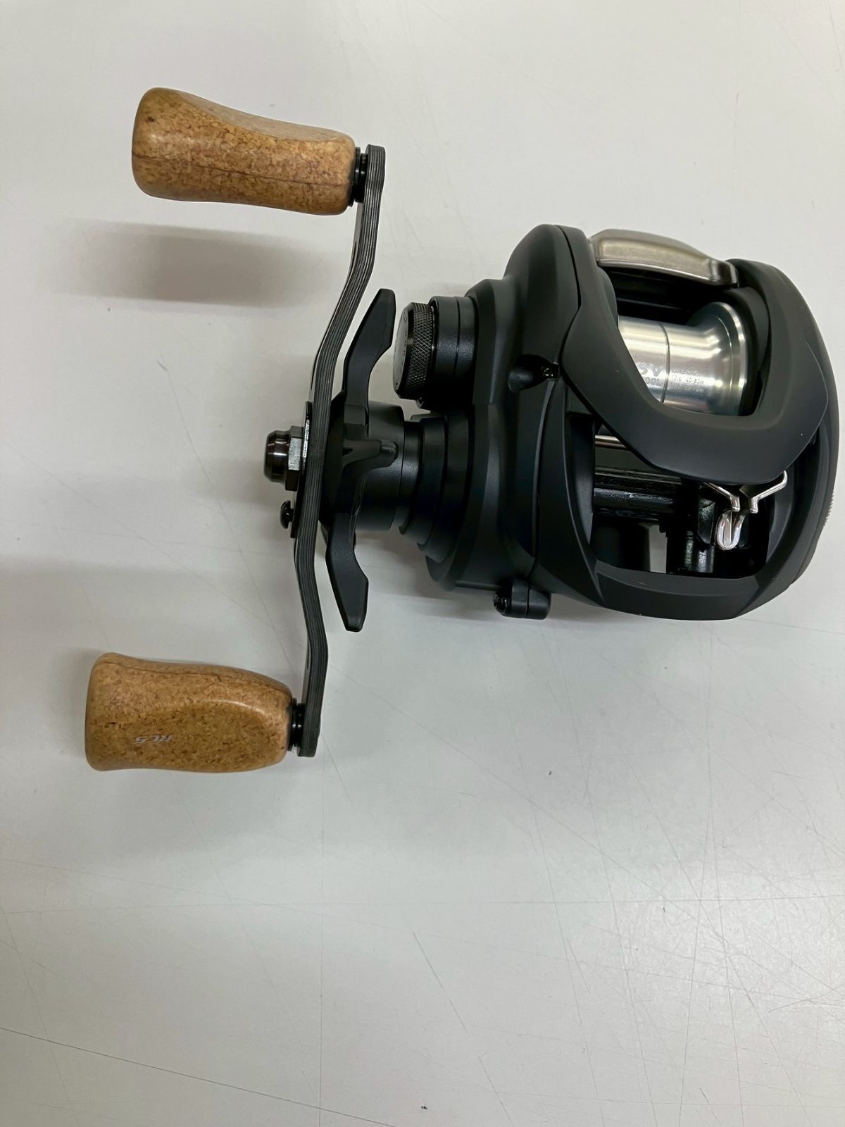 22TR SV TW 105H-SLPW ベイトリール Amazon | SLPワークス ダイワ 22TR SV TW 105H-右ハンドル | ベイトリール