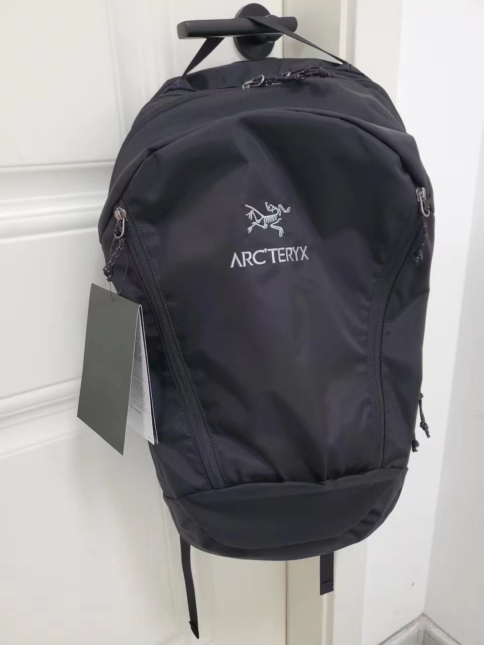 mantis 26【新品 刺繍 ゴルード ARC'TERYX アークテリクスマンティス