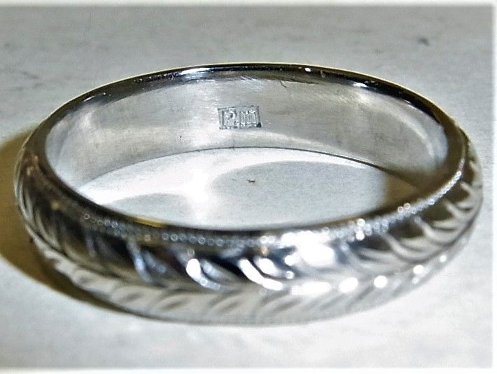 プラチナ マリッジリング 甲丸 柄入 サイズ#7 結婚指輪 - メルカリ