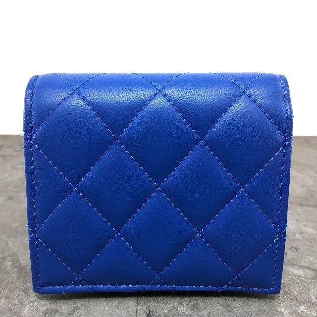 141 送料込み！ 未使用品 CHANEL コンパクトウォレット スターココ  