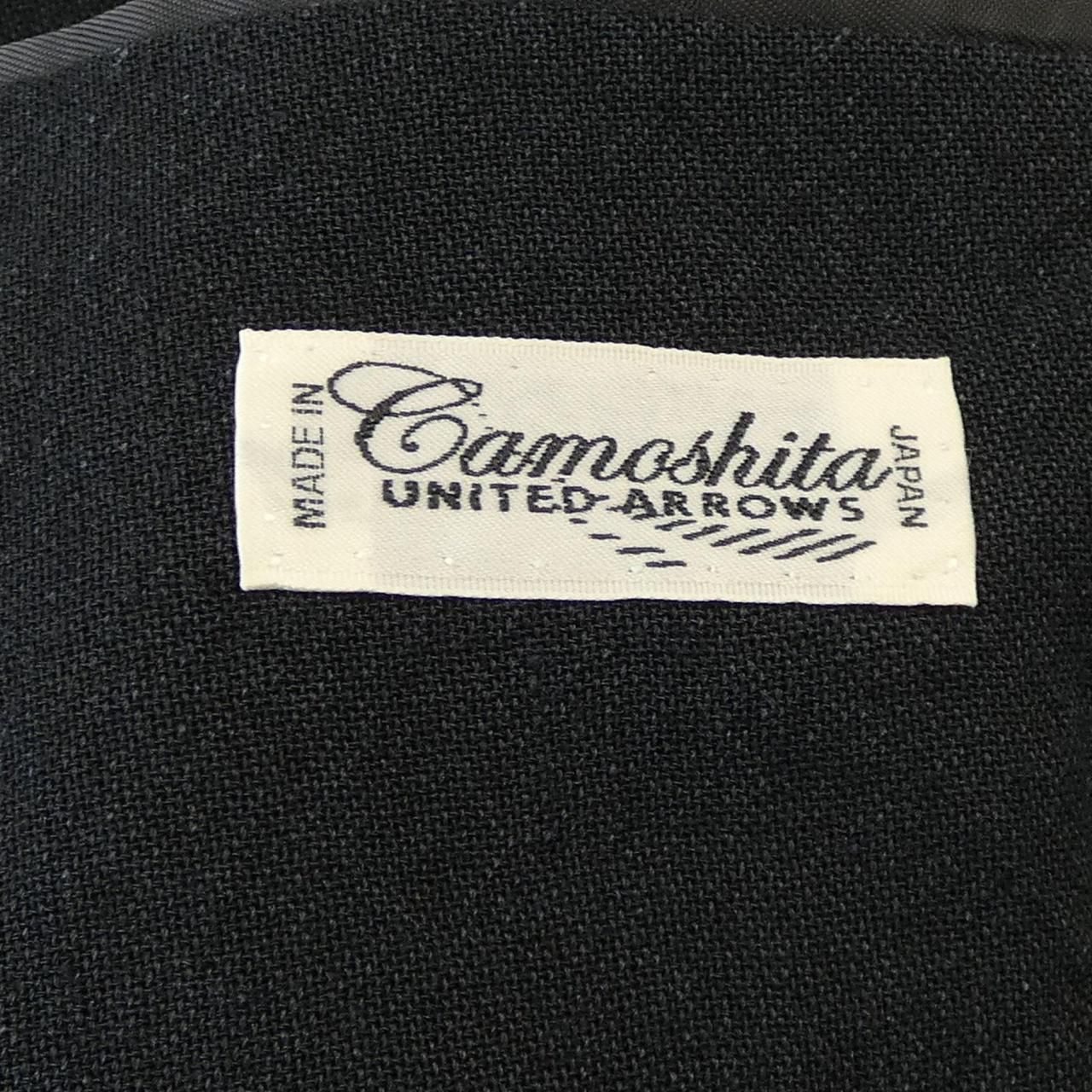 Camoshita スーツ