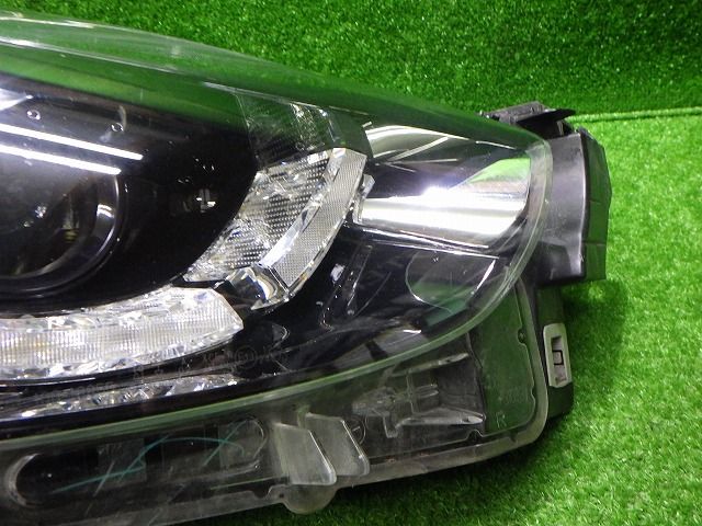 デミオ 右ヘッドライト LED DJ 後期 100-18855 DA マツダ D23N-51-031 比較的 251017041