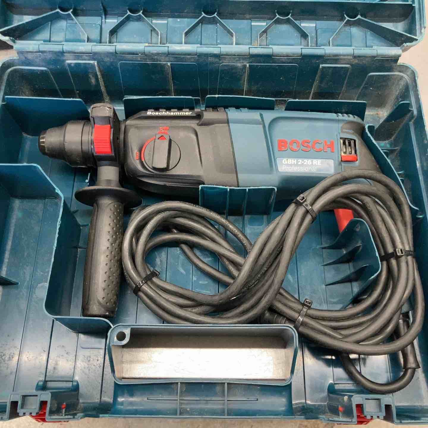 ☆ボッシュ(BOSCH) ハンマドリル GBH2-26RE【八潮店】