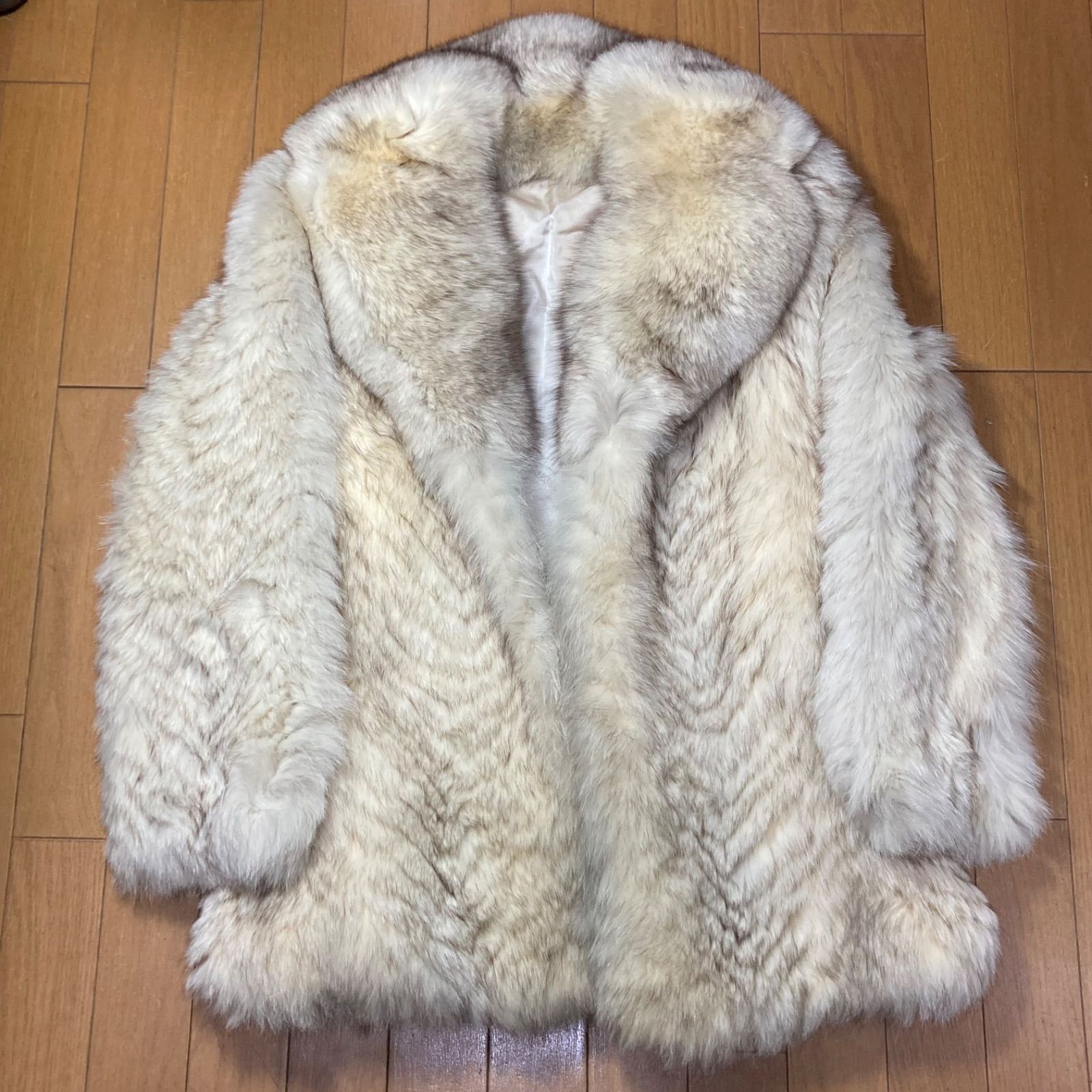 ジョセフィーヌshibuya tokyo 毛皮コート 美品】Josephine フォックス