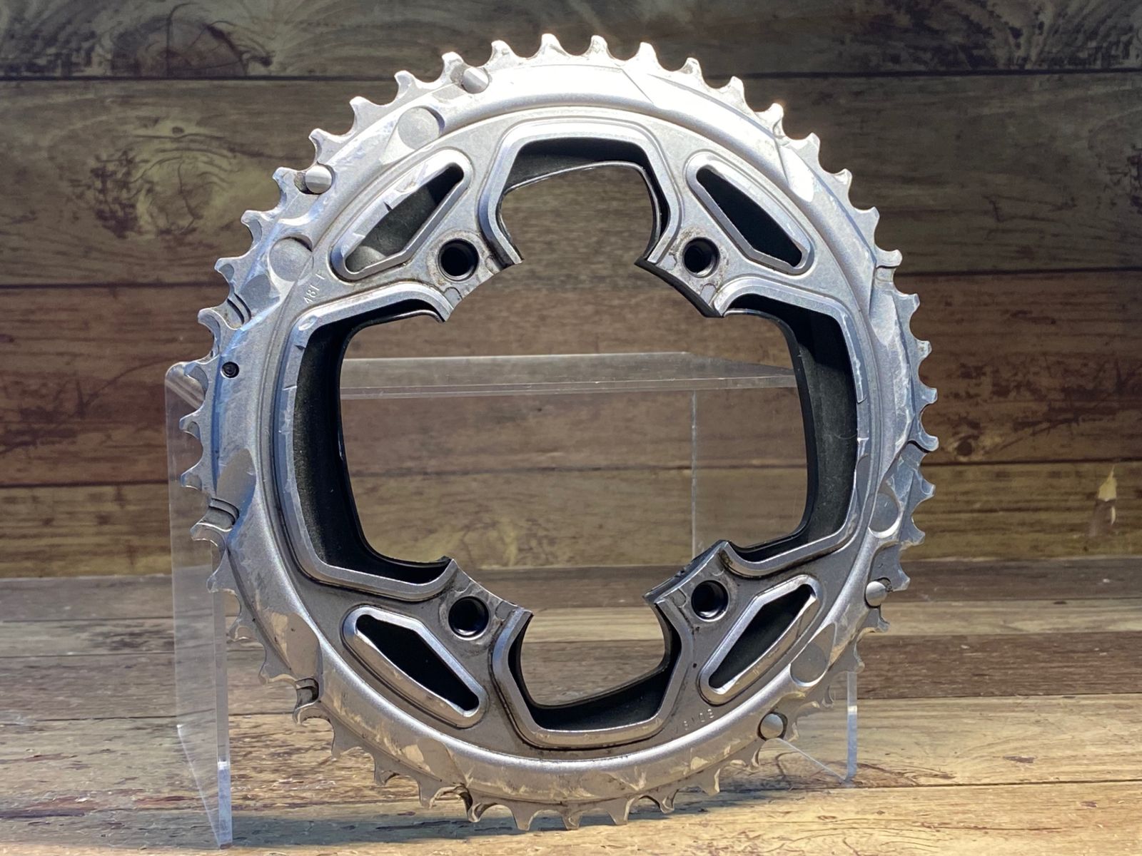 HY300 スラム SRAM フォース FORCE 12s 48T チェーンカバー割れあり 