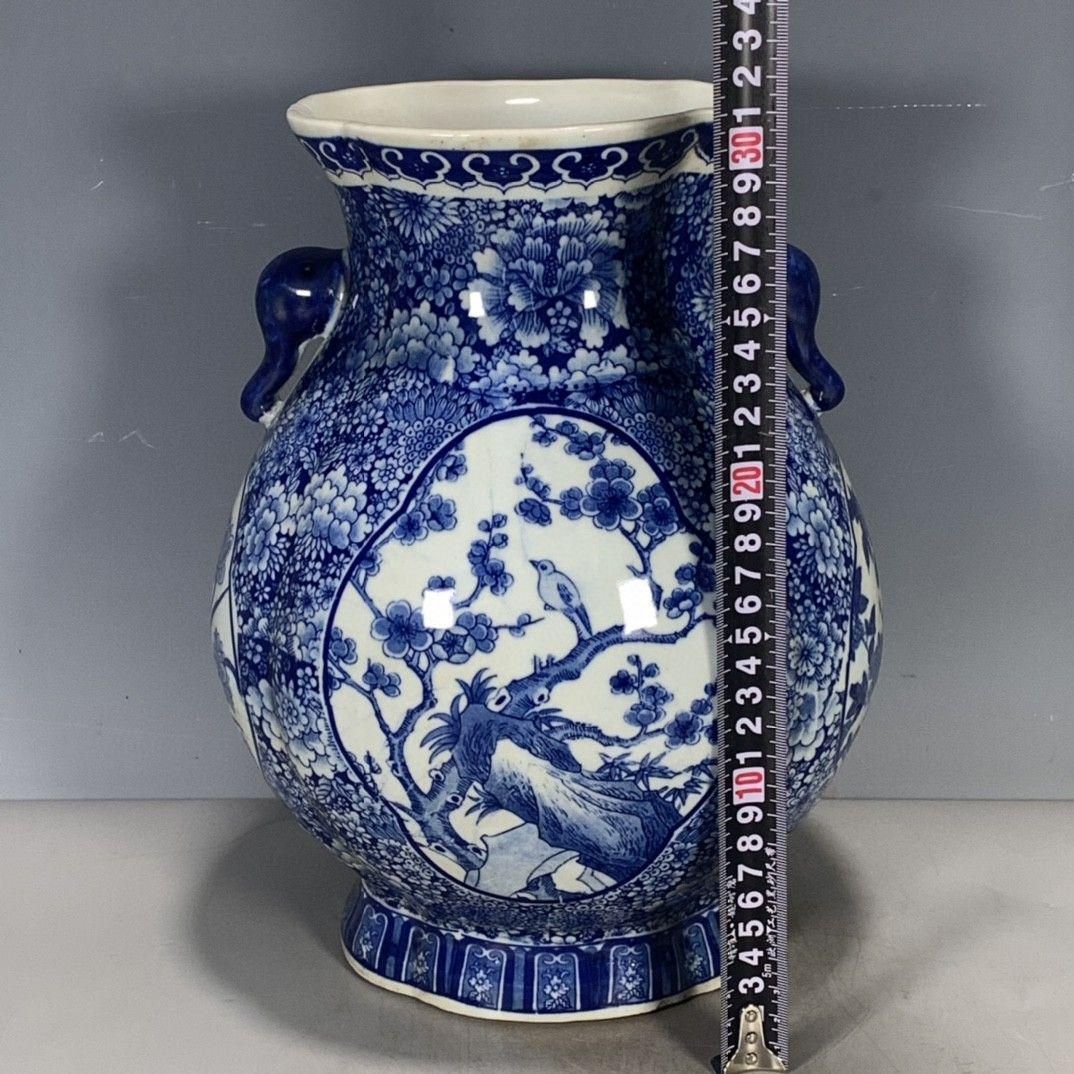 中国美術 青花窓花鳥双耳尊 景徳鎮 陶磁器 装飾品 工芸品 美術品