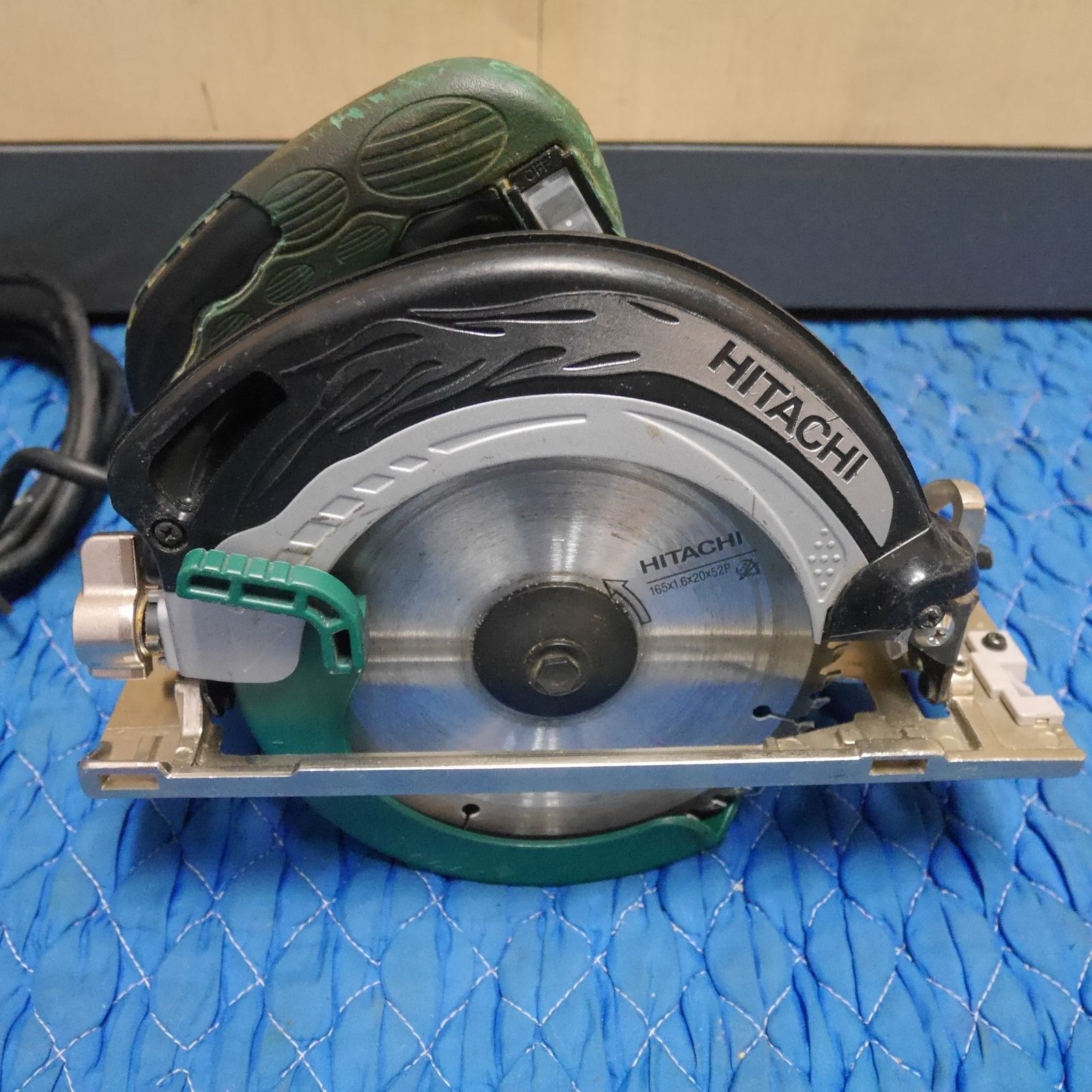 送料無料 日立 165mm 丸のこ C6MB4 電動 工具 切断機 コード式 丸ノコ 丸鋸 マルノコ HITACHI 100V