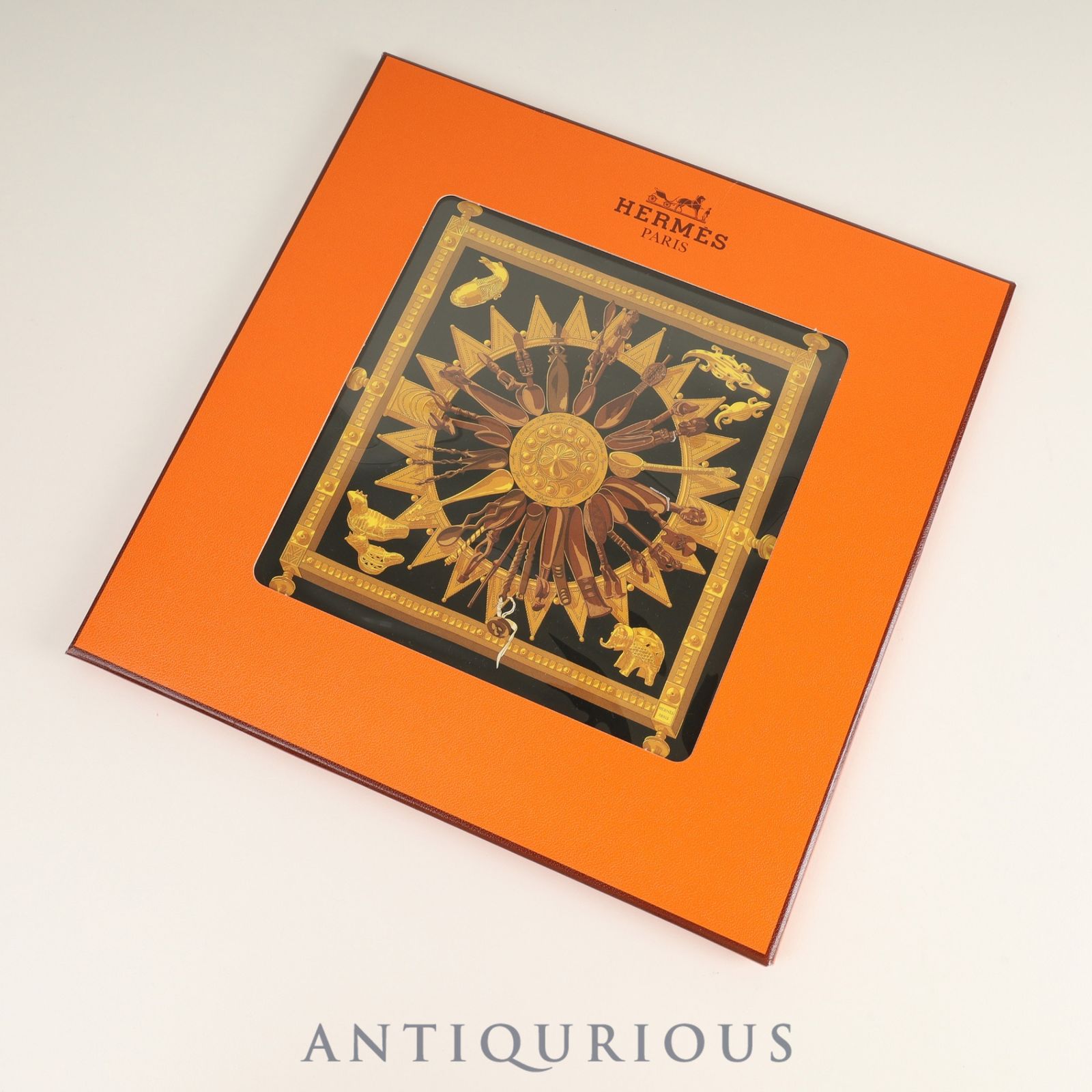 エルメス　スカーフ 90cm 「アフリカのスプーン」柄 エルメス スカーフ カレ90 CUILLERS D'AFRIQUE アフリカの