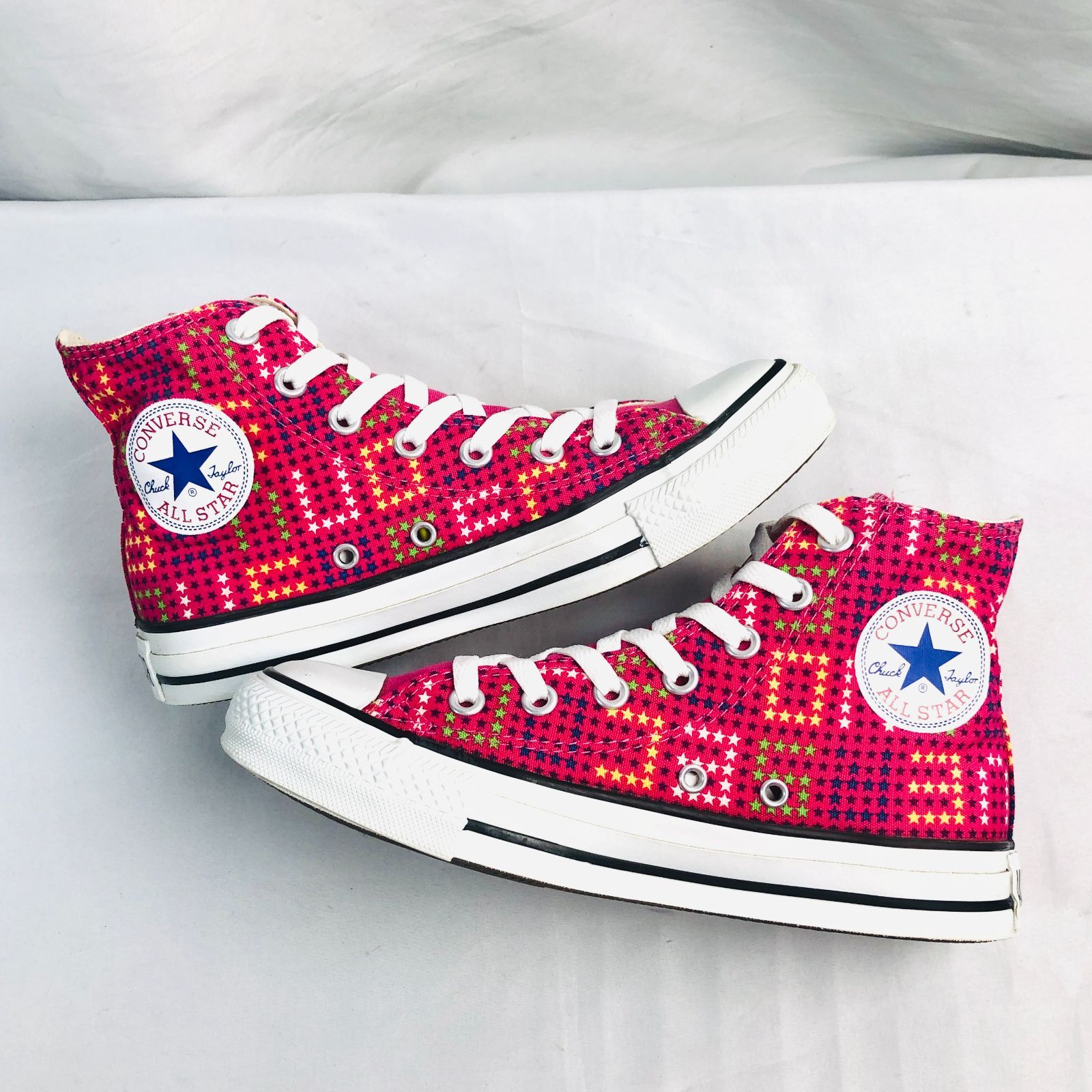 即決★CONVERSE★24.0㎝ ハイカットスニーカー コンバース オールスター ビビッド ピンク レディース 星柄 総柄 7ホールシューズ 靴  S500