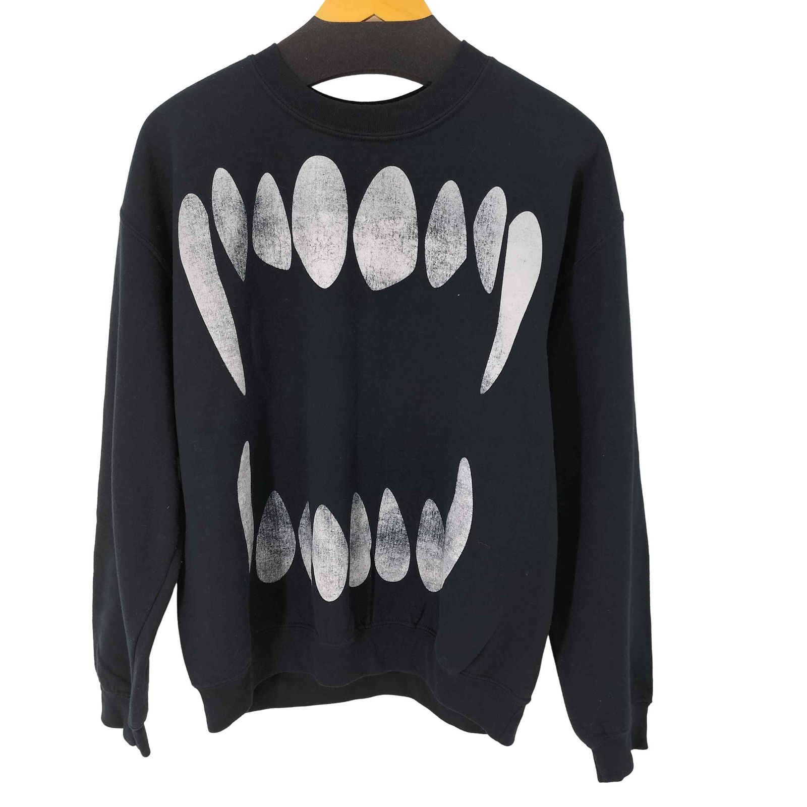 ユーズドフルギ USED古着 プリントスウェット 牙 ファング メンズ import：M 