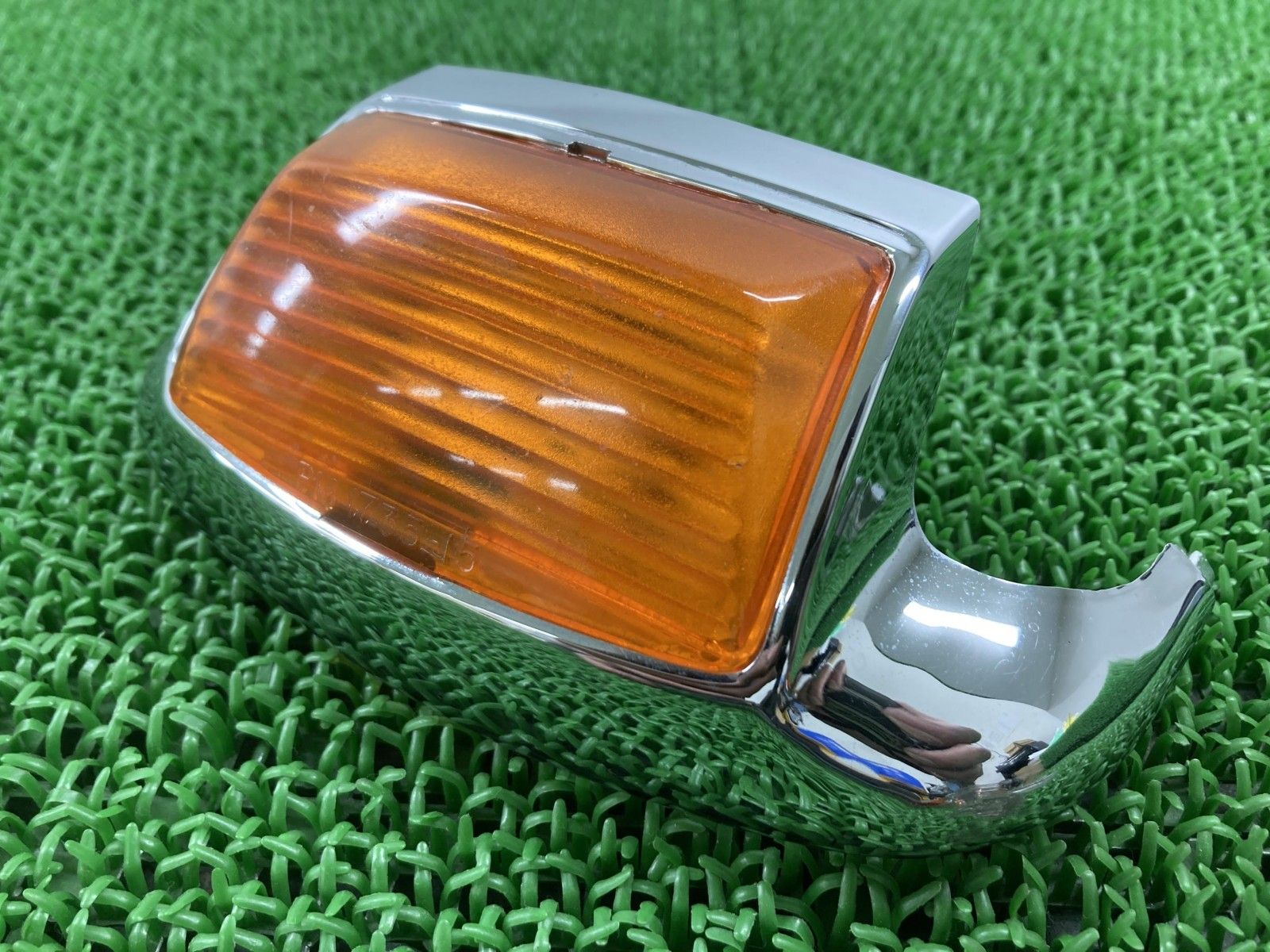 フロントフェンダーマーカー 1735-15 ハーレー 純正 バイク 部品