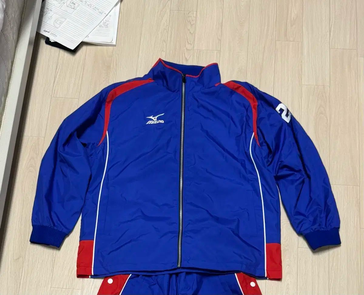 送料無料・返品無料。 川村ゆき 大学 バスケット部 トレーナー SHOOTING 【あす楽】