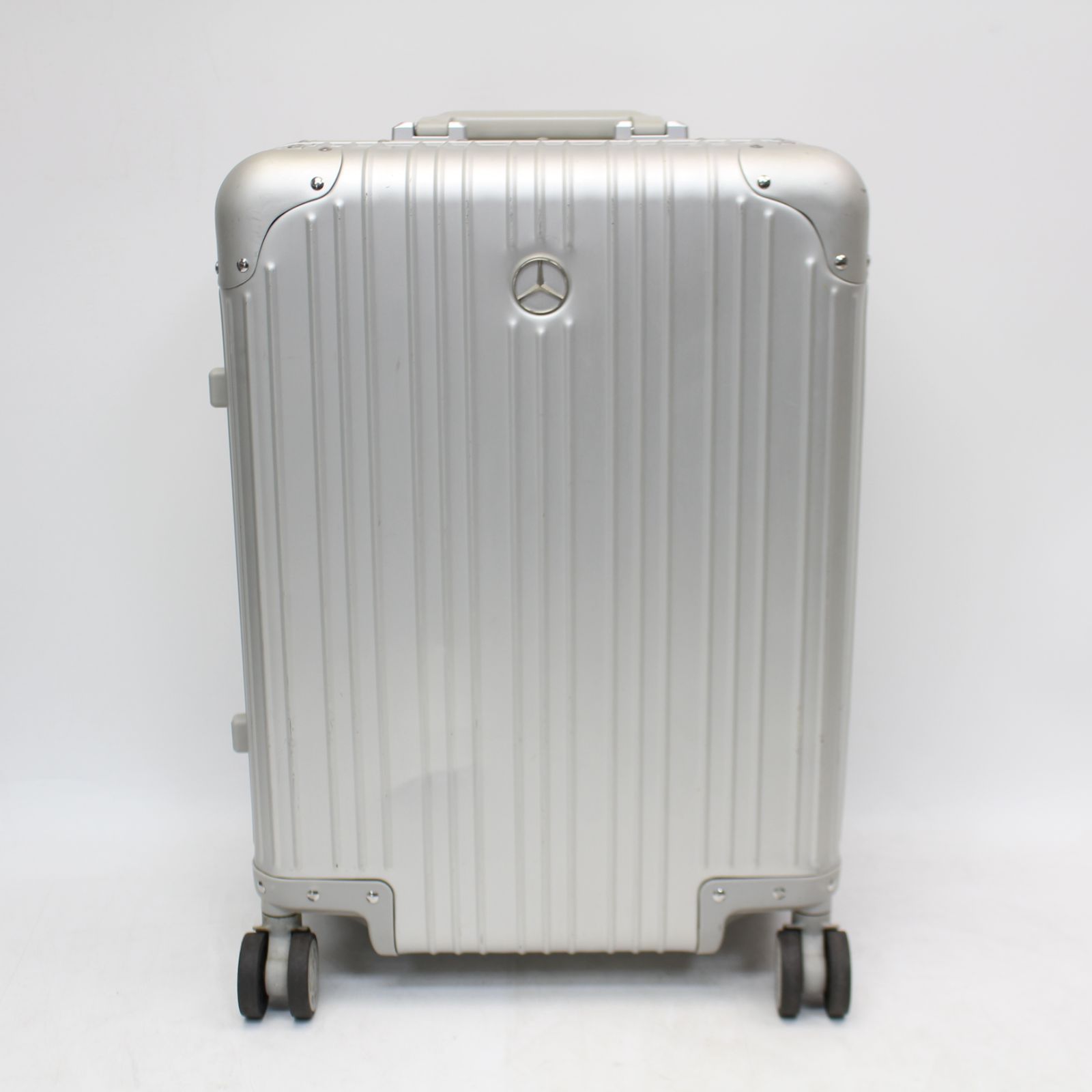 とよきち様メルセデスベンツ『スーツケース 32L 4輪』TSA ロック メルセデスベンツ スーツケース 4輪 機内持込可能サイズ TSA