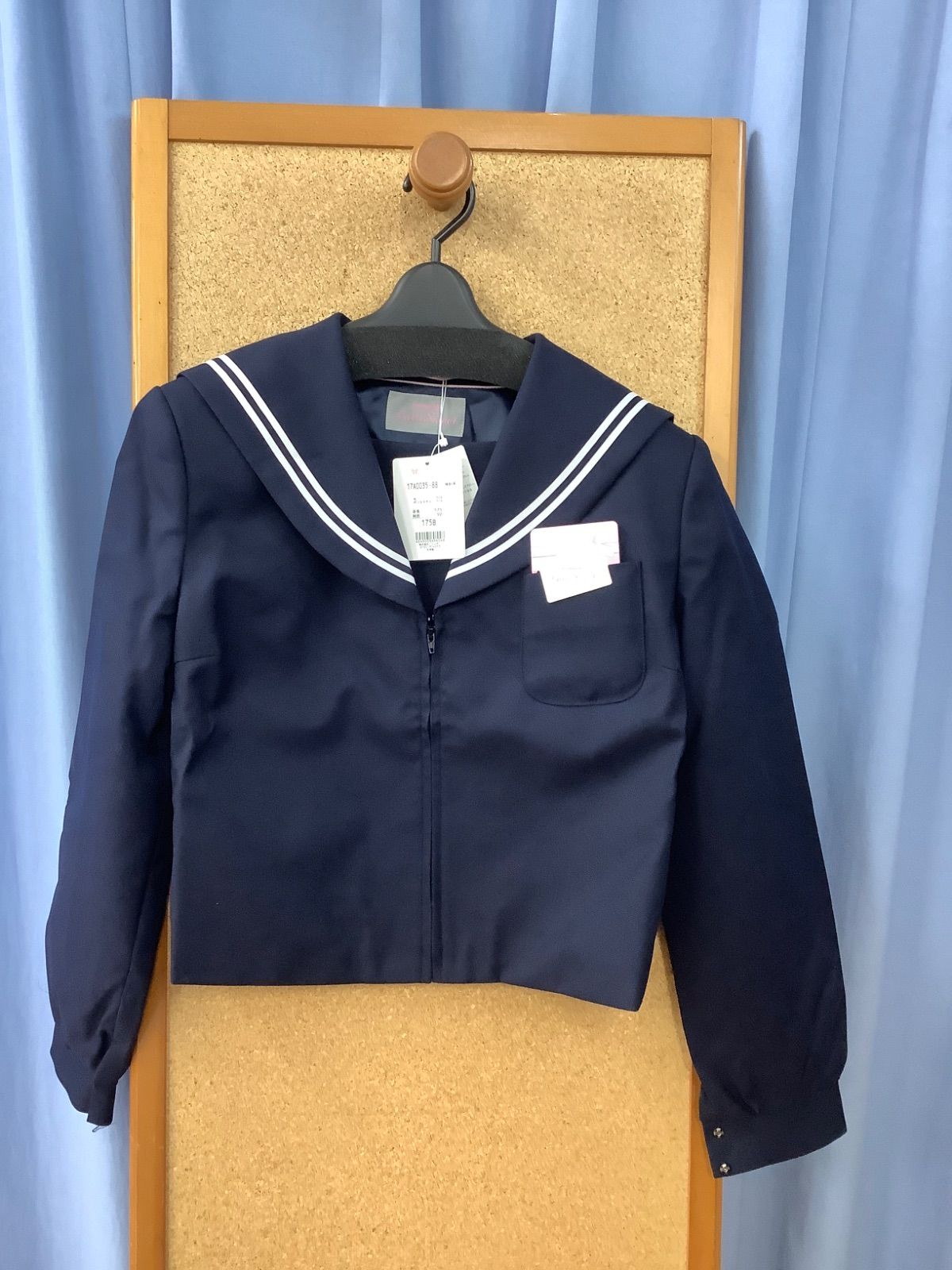 トンボ ララスイート セーラー服 175B 紺色 ♥ 前ファスナー