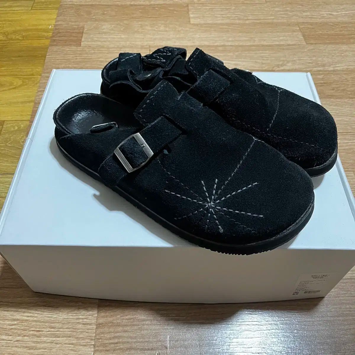 4 POLYTERU スライダー Black