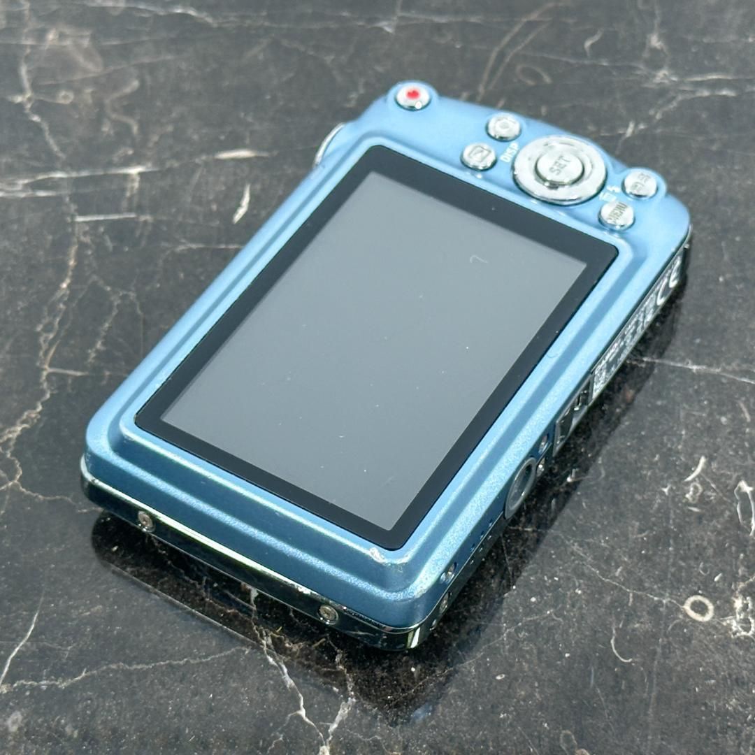 ブルー コンパクトデジタルカメラ