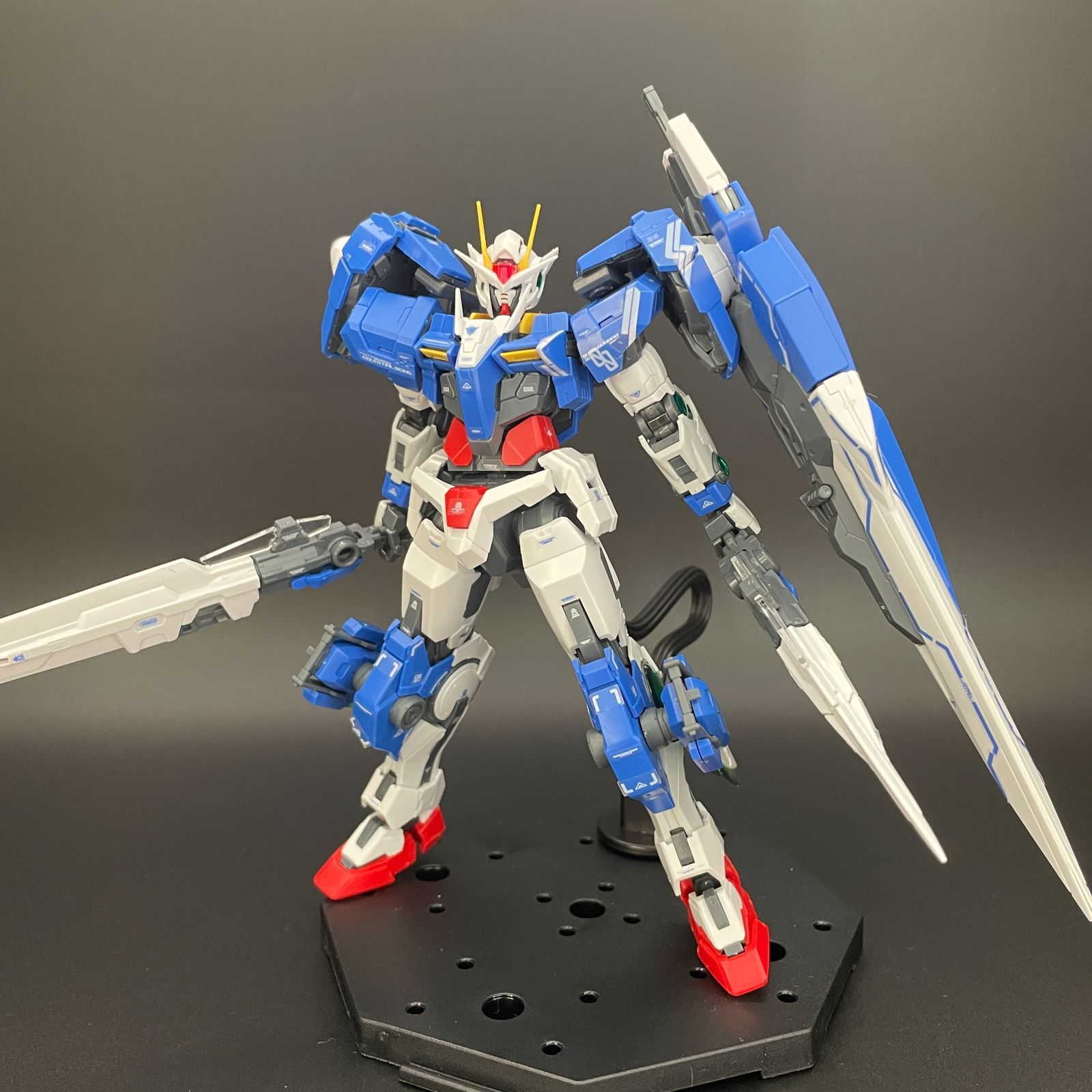 Amazon | RG 1/144 ダブルオーガンダム セブンソード(ガンプラ