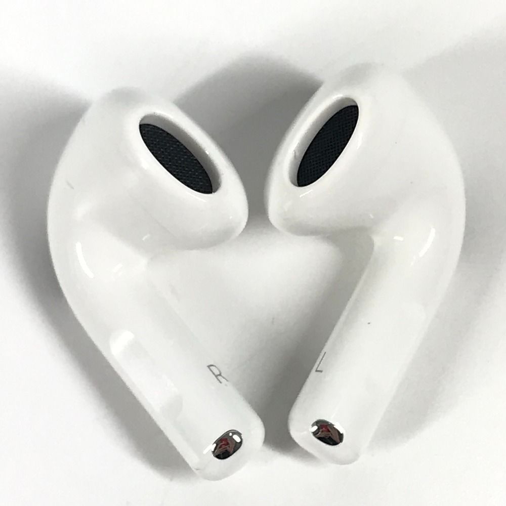 Apple アップル イヤフォン AirPods 4 アクティブノイズキャンセ