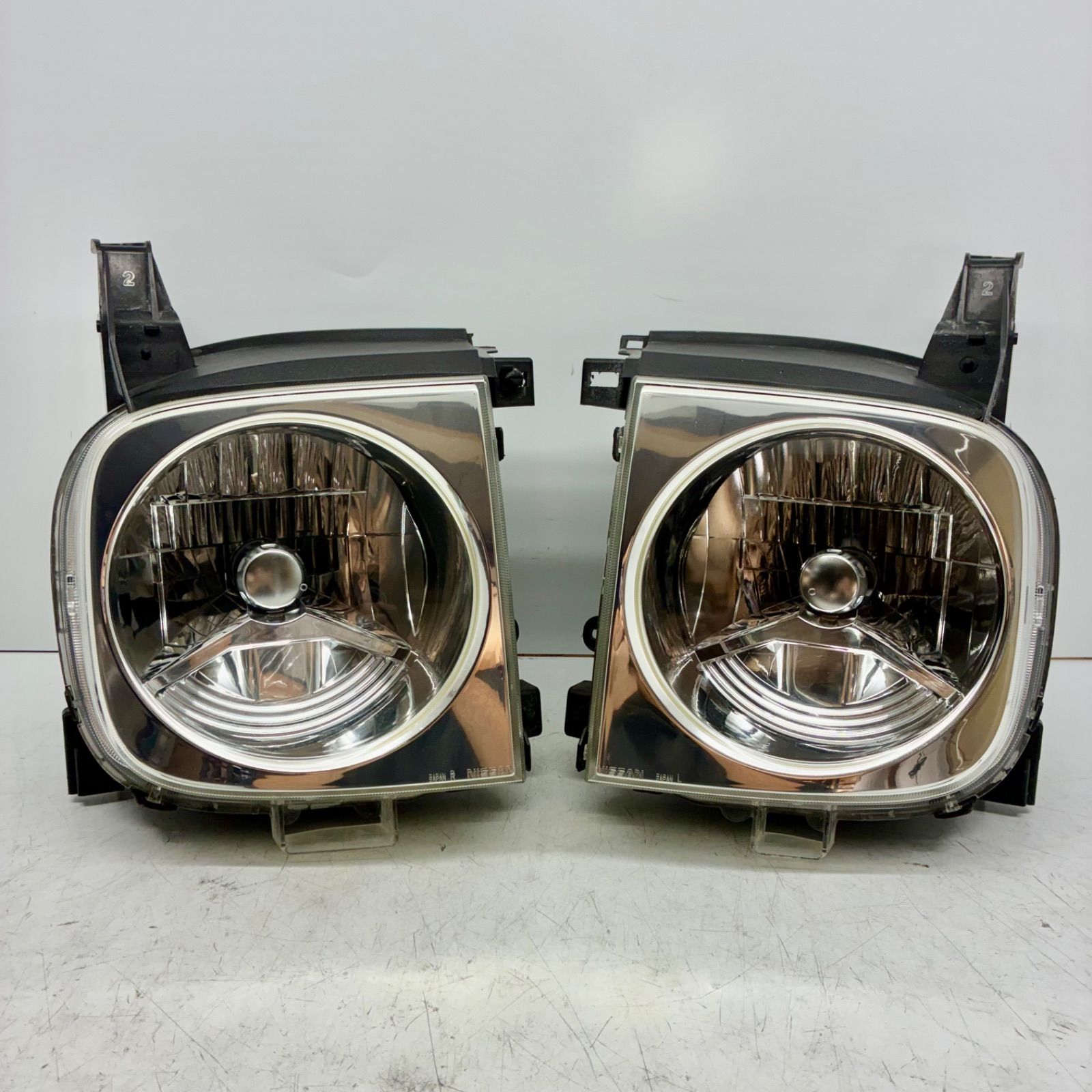 コーティング済 日産 Z11 YZ11 BGZ11 YGNZ11 キューブ 中期 ヘッドライト ランプ レンズ 左右セット LR HID ICHIKOH 1769 印字 2 P71492