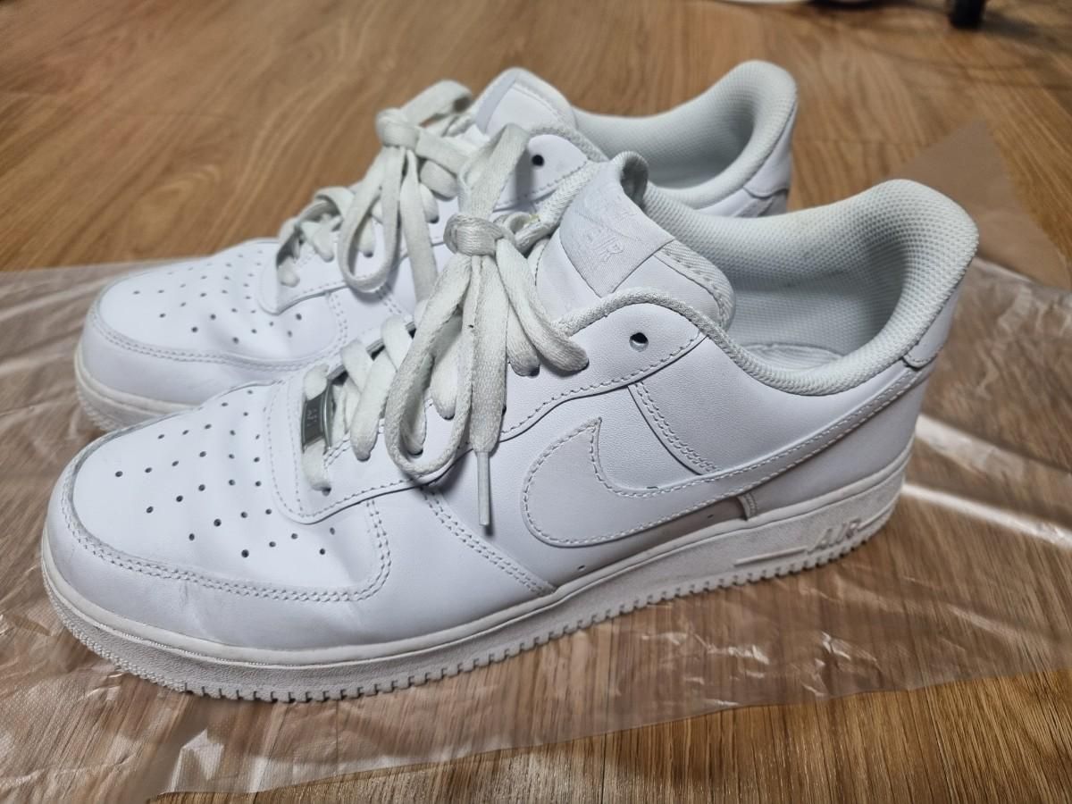 【雷市場（ポンジャン）商品韓国直送】NIKE(ナイキ) オールホワイト エアフォース 1 290 70000 円へ 出品