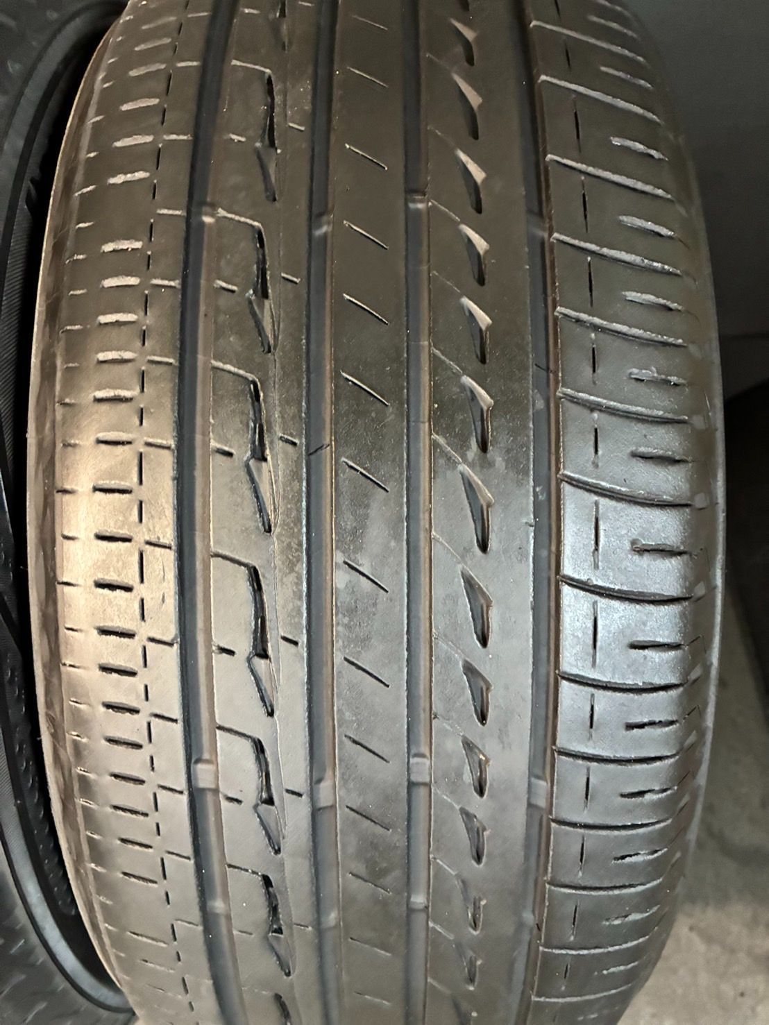車 2021/2020年製 約6～6.5分山 ブリヂストン BRIDGESTONE レグノ