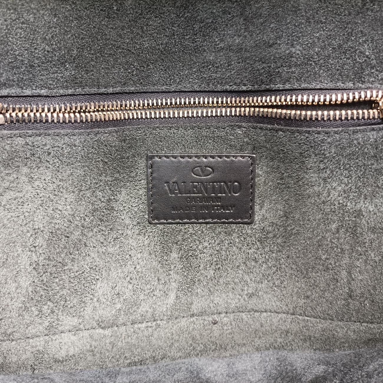 グラムロック ブラック