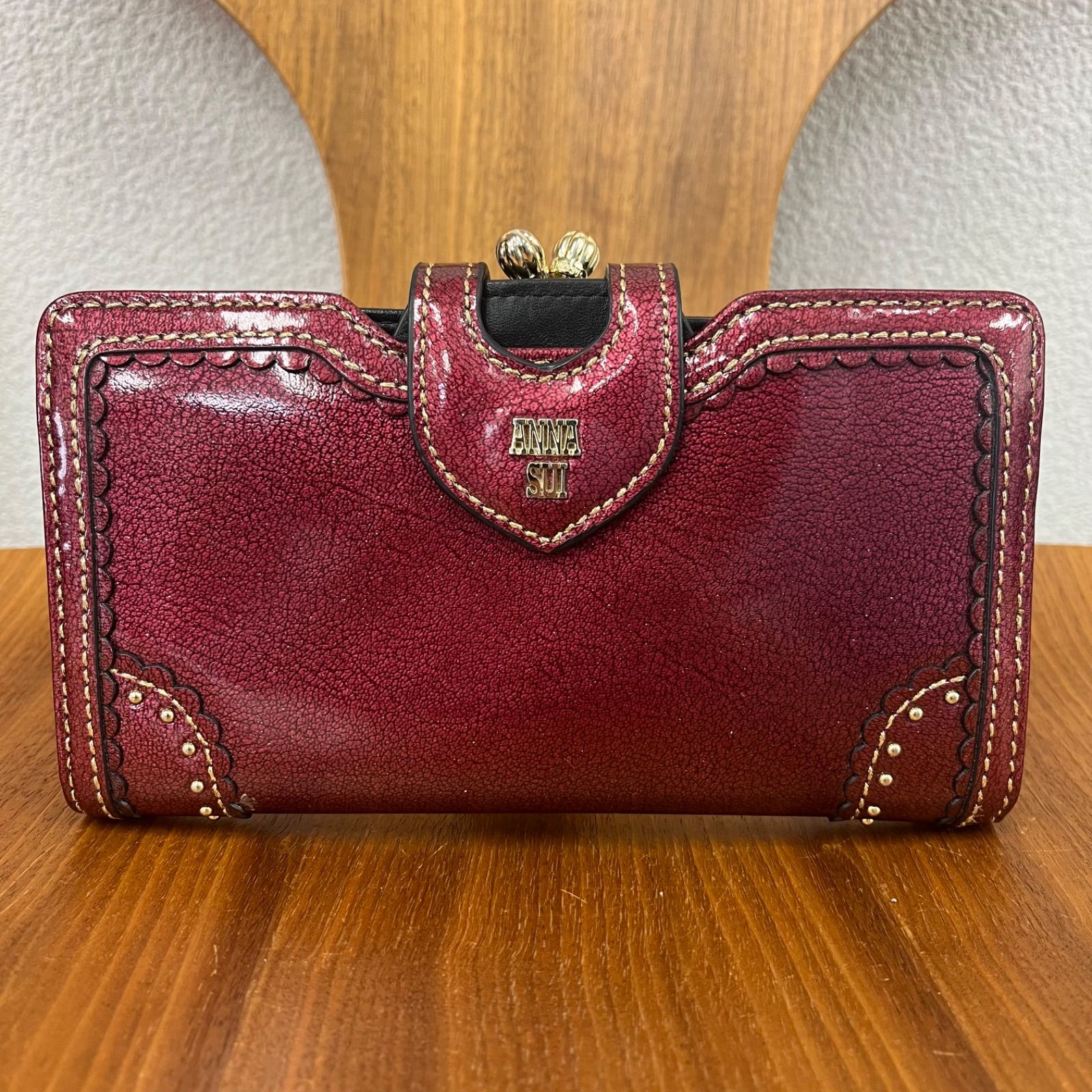 未使用　ANNA SUI アナスイ　がま口　長財布　レッド　レザー ANNA SUI】 アナスイ がま口 長財布 レザー ロングウォレット