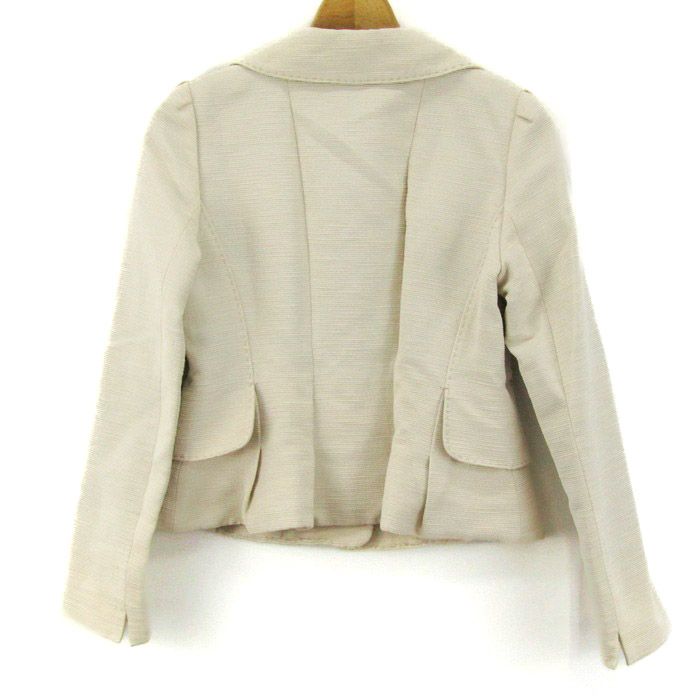 BE CHIC