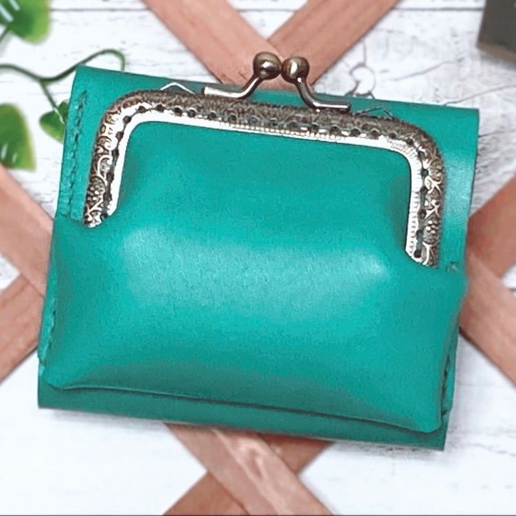 ❤【高級感×可愛い♪】大人オシャレながま口付き総本革ミニ財布♪大人